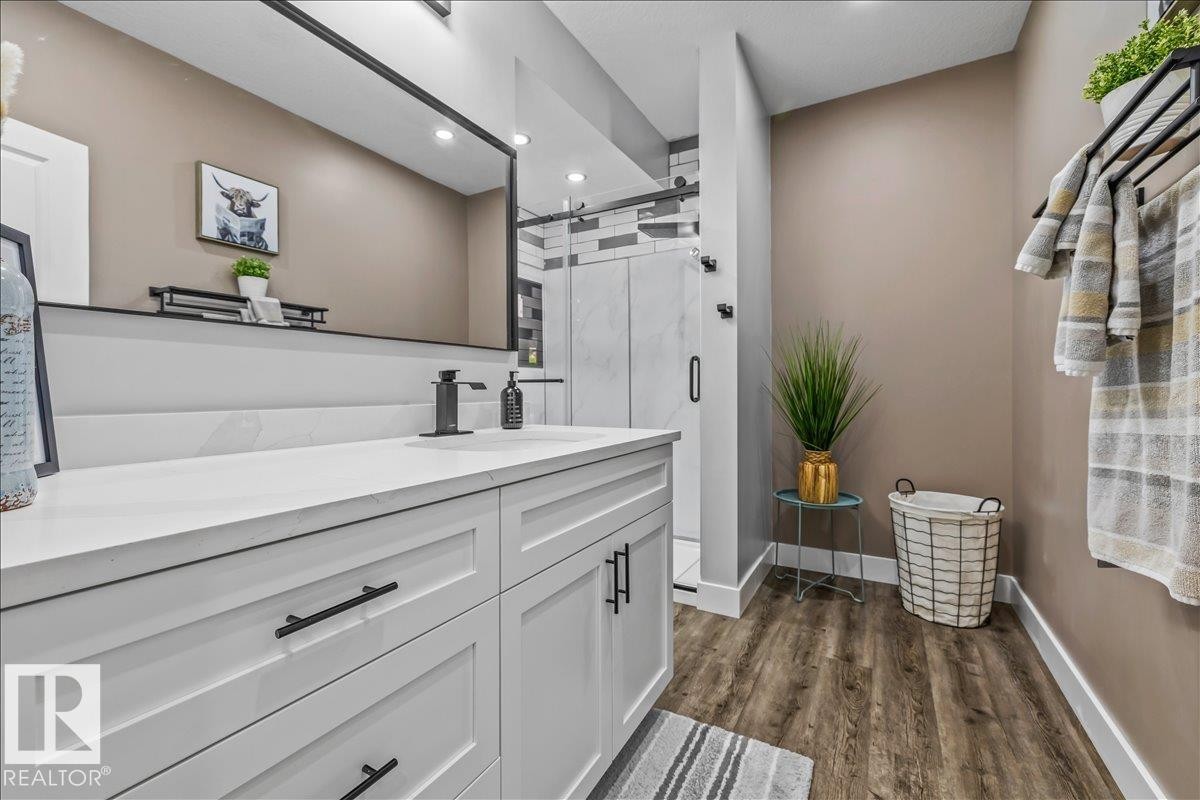 4 Dalquist Bay, Leduc, AB