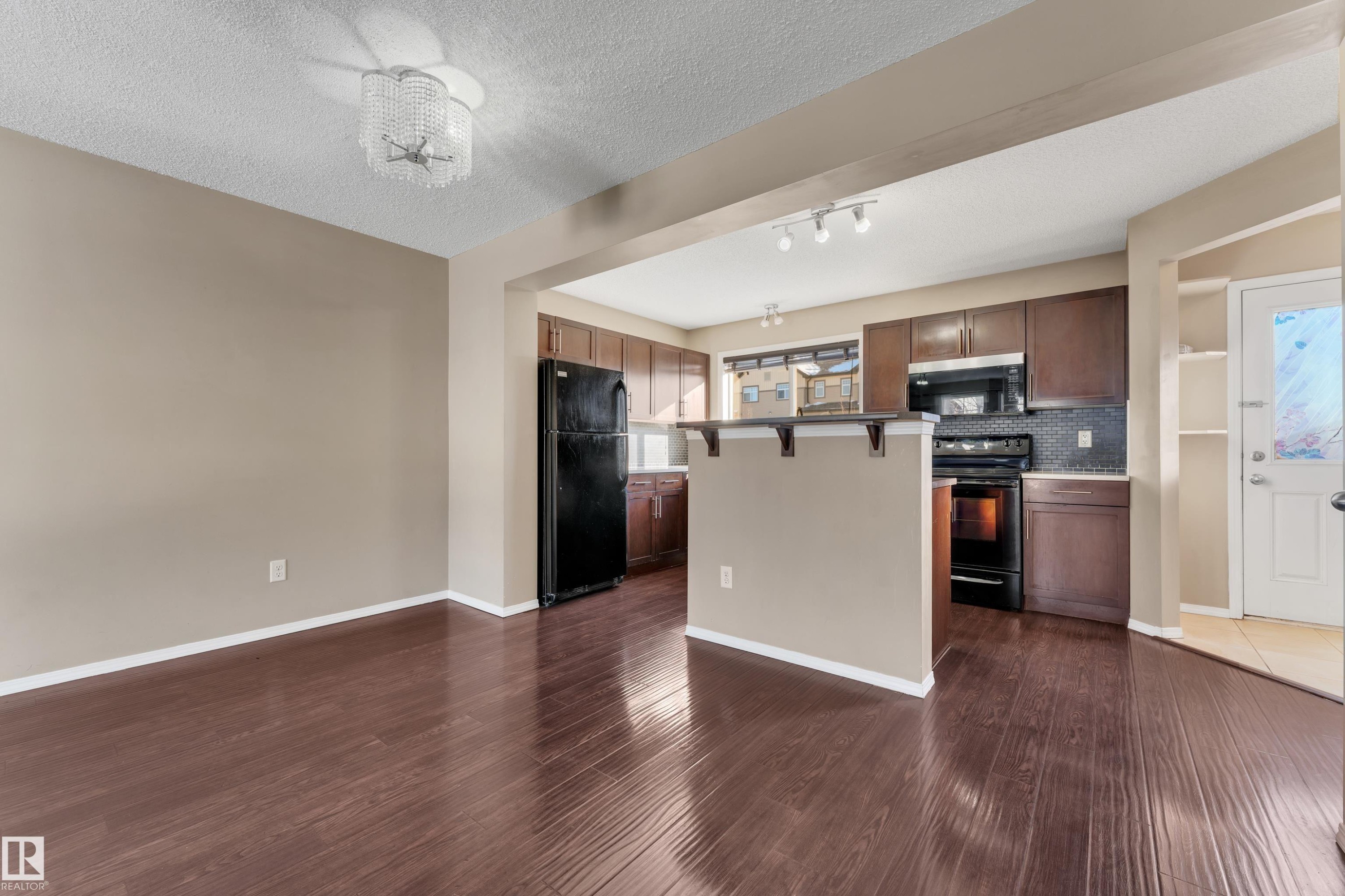 6017 213 Street, Edmonton, AB