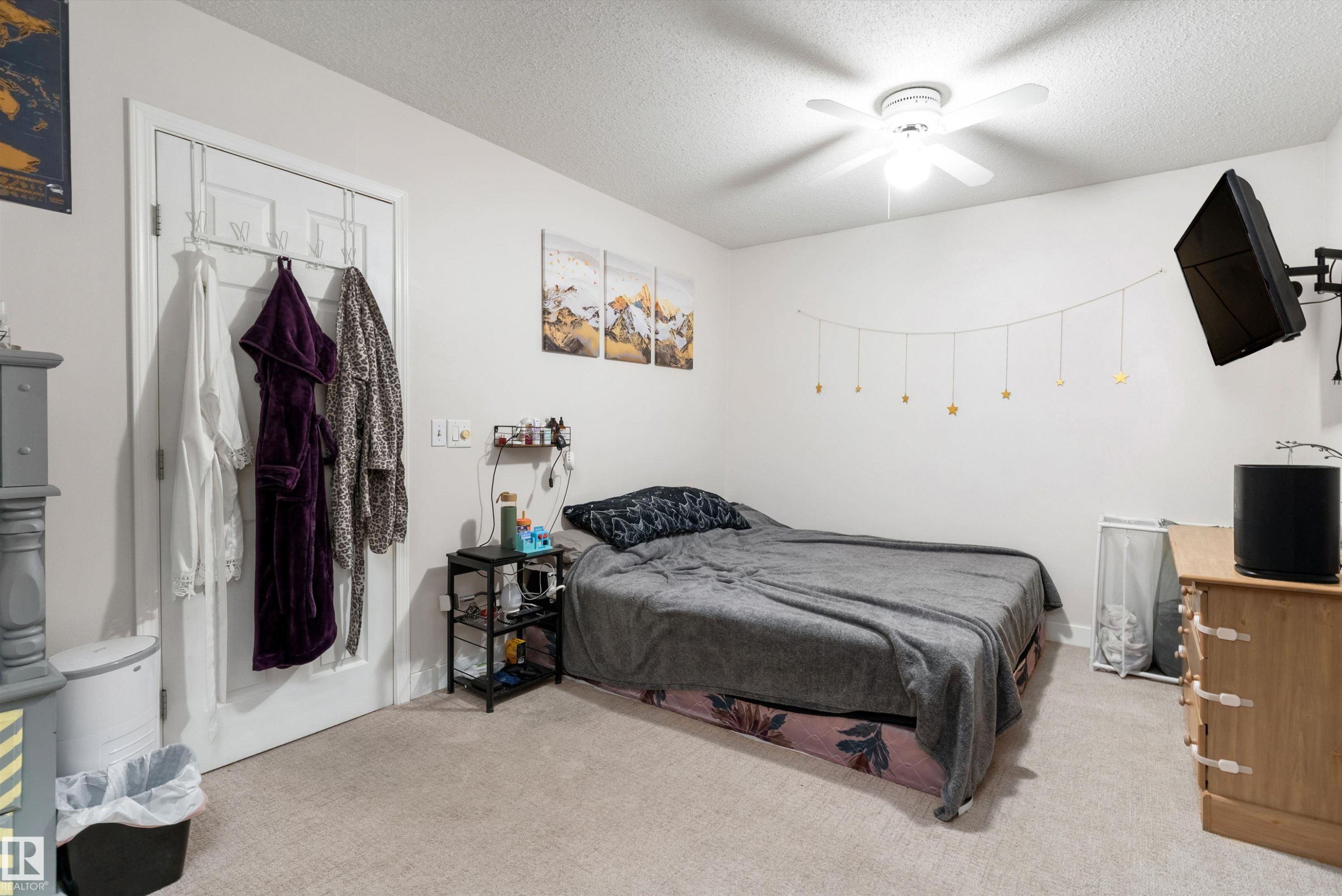18045 96 Avenue, Edmonton, AB