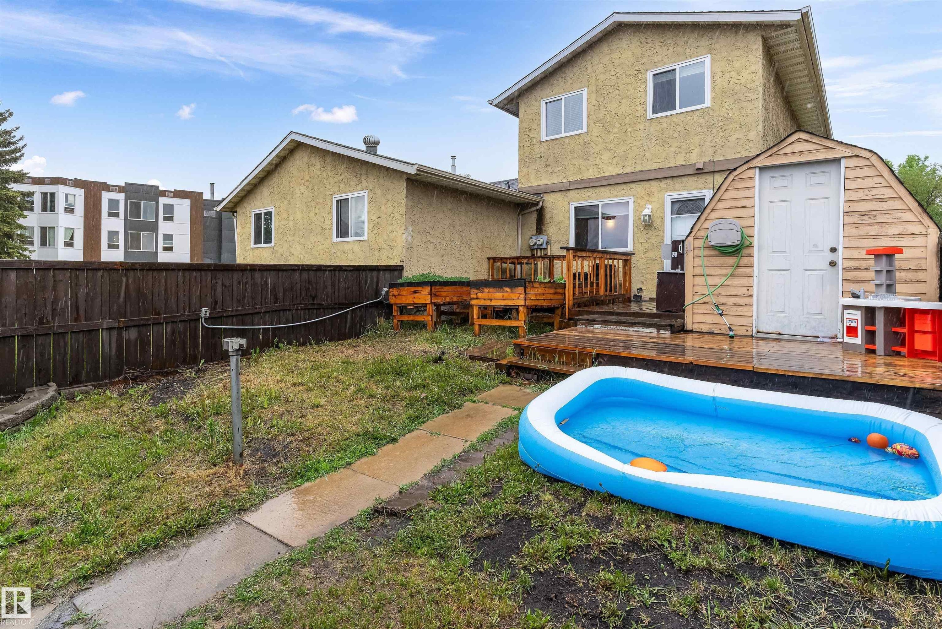18045 96 Avenue, Edmonton, AB