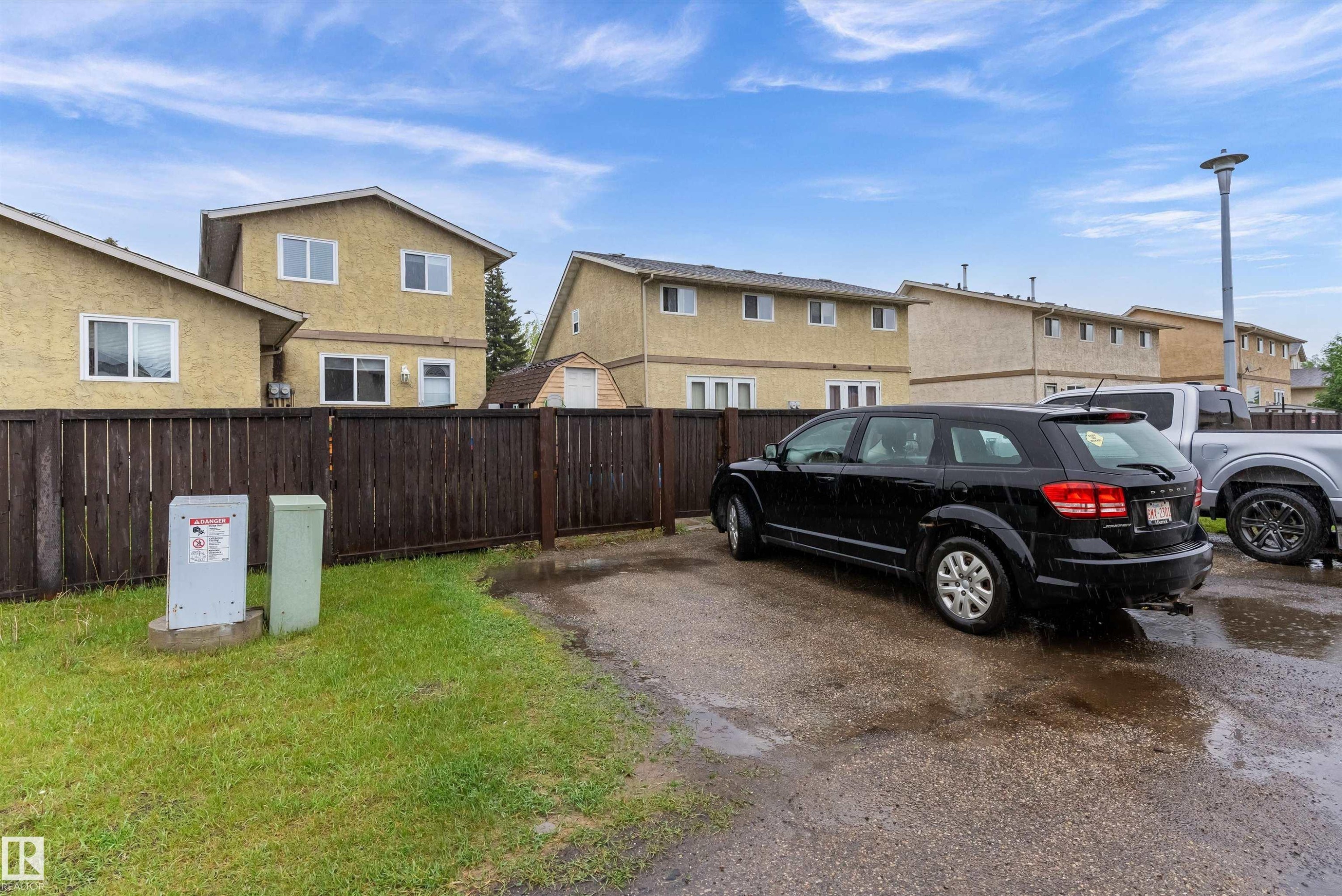 18045 96 Avenue, Edmonton, AB