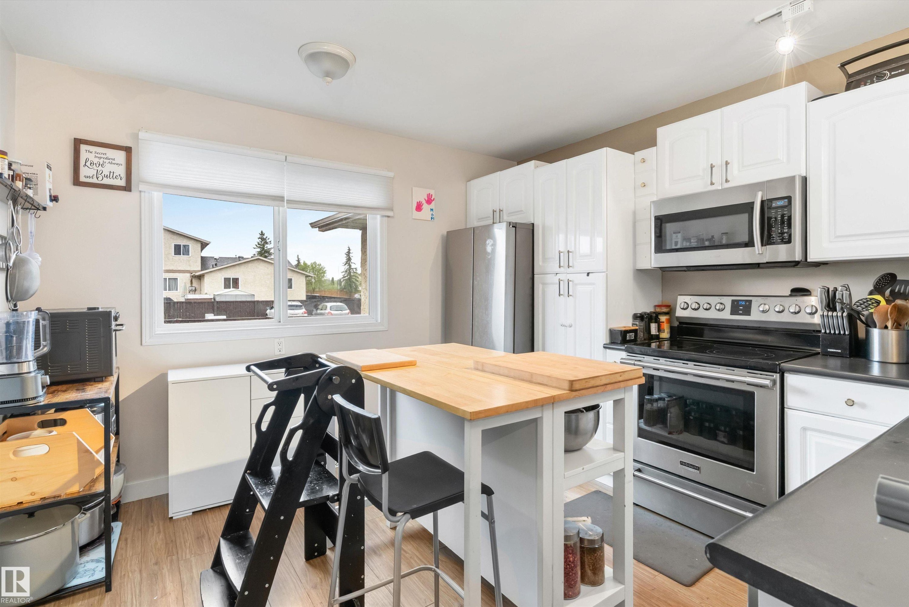 18045 96 Avenue, Edmonton, AB