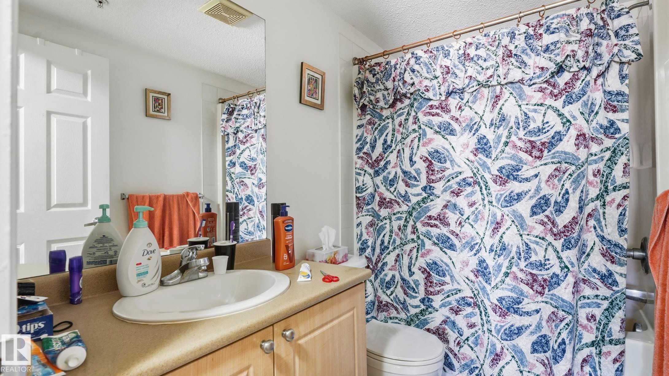 #103 630 Mcallister Lo Sw, Edmonton, AB - Indoor Photo Showing Bathroom
