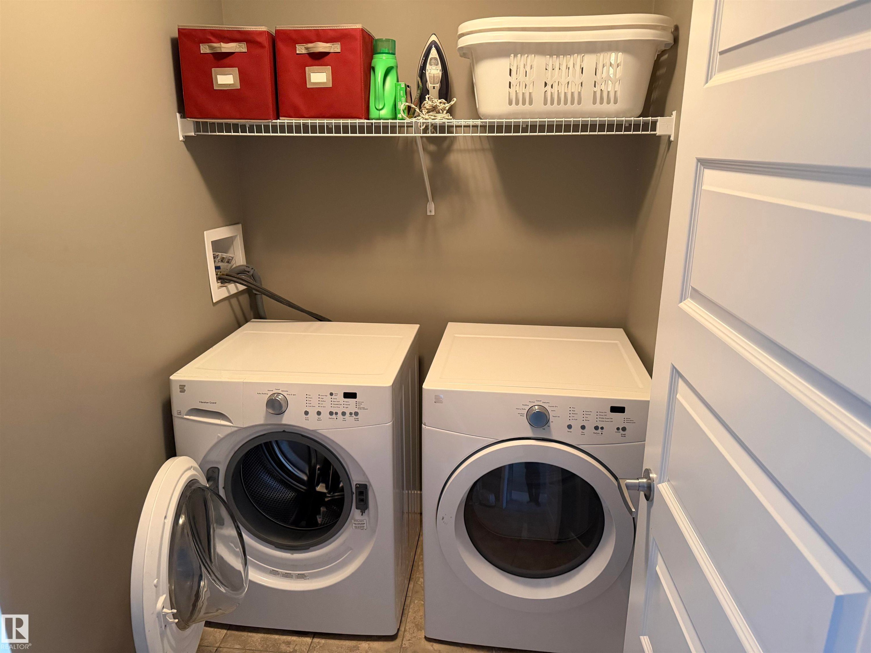 7028 174 Avenue, Edmonton, AB - Indoor Photo Showing Laundry Room