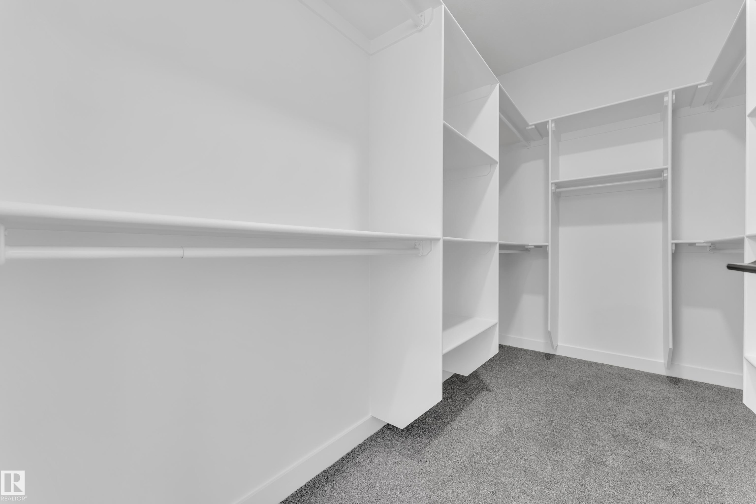 159 Graybriar Dr, Stony Plain, AB - Indoor With Storage