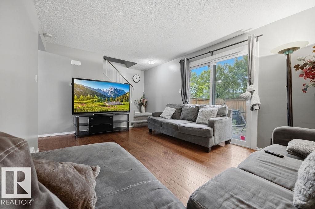 5655 137 Avenue, Edmonton, AB