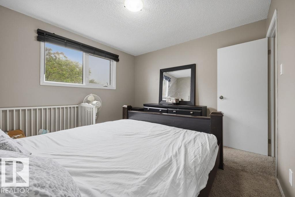 5655 137 Avenue, Edmonton, AB