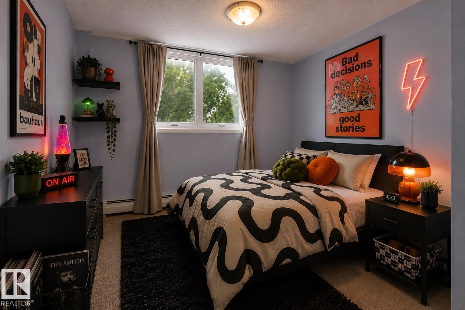 #303 10045 117 St Nw, Edmonton, AB