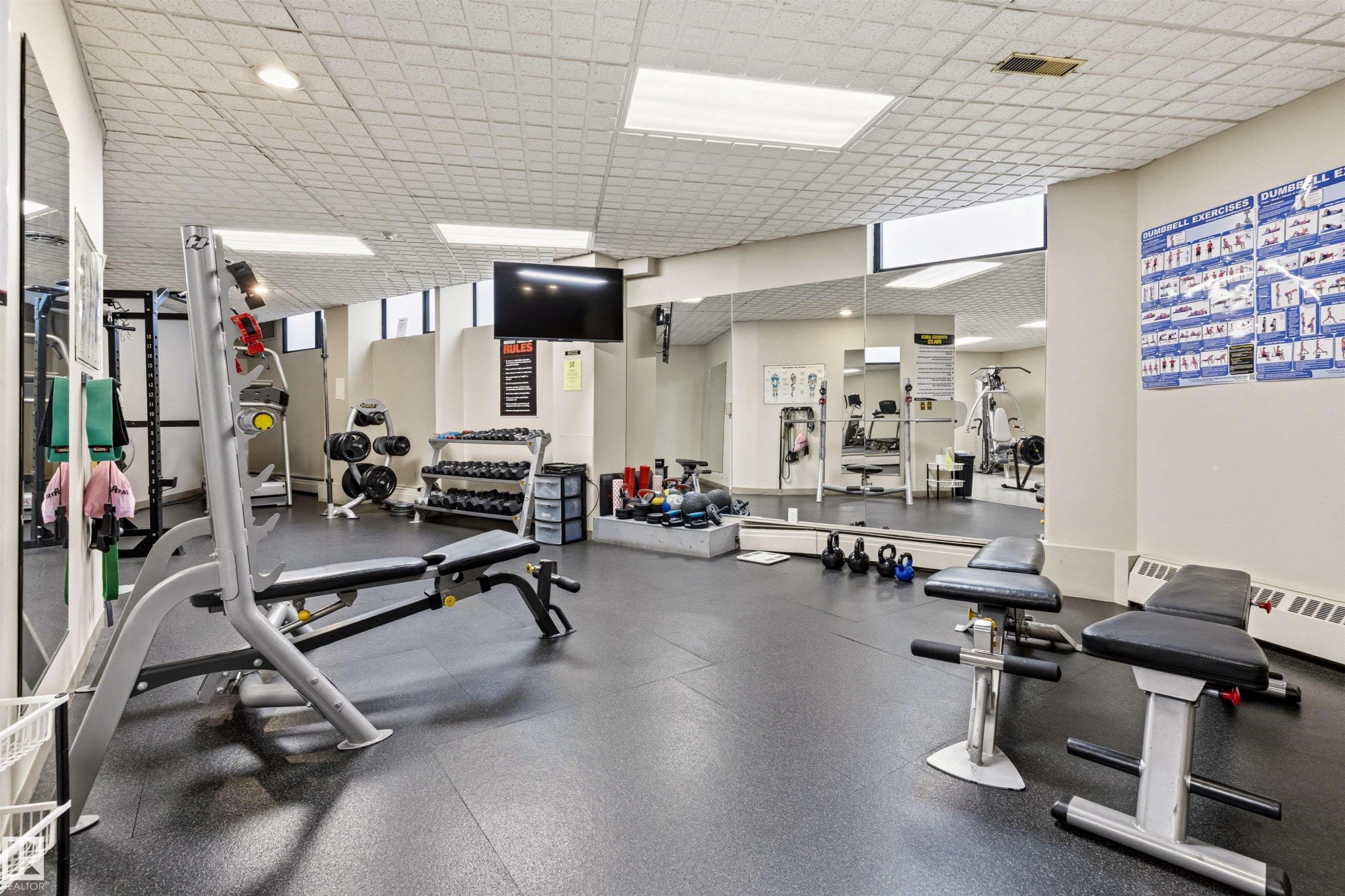 #303 10045 117 St Nw, Edmonton, AB