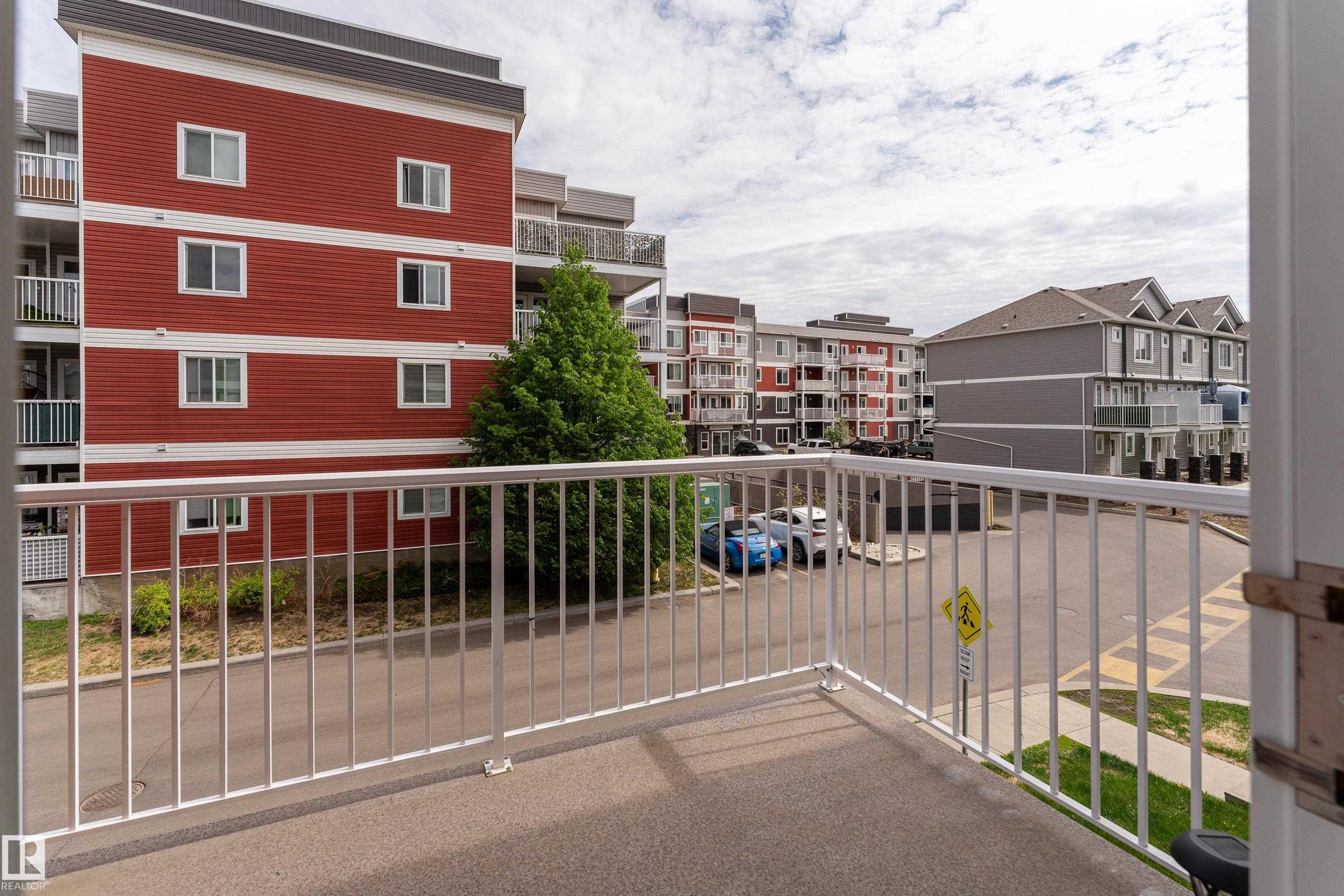 2 1816 Rutherford Road, Edmonton, AB