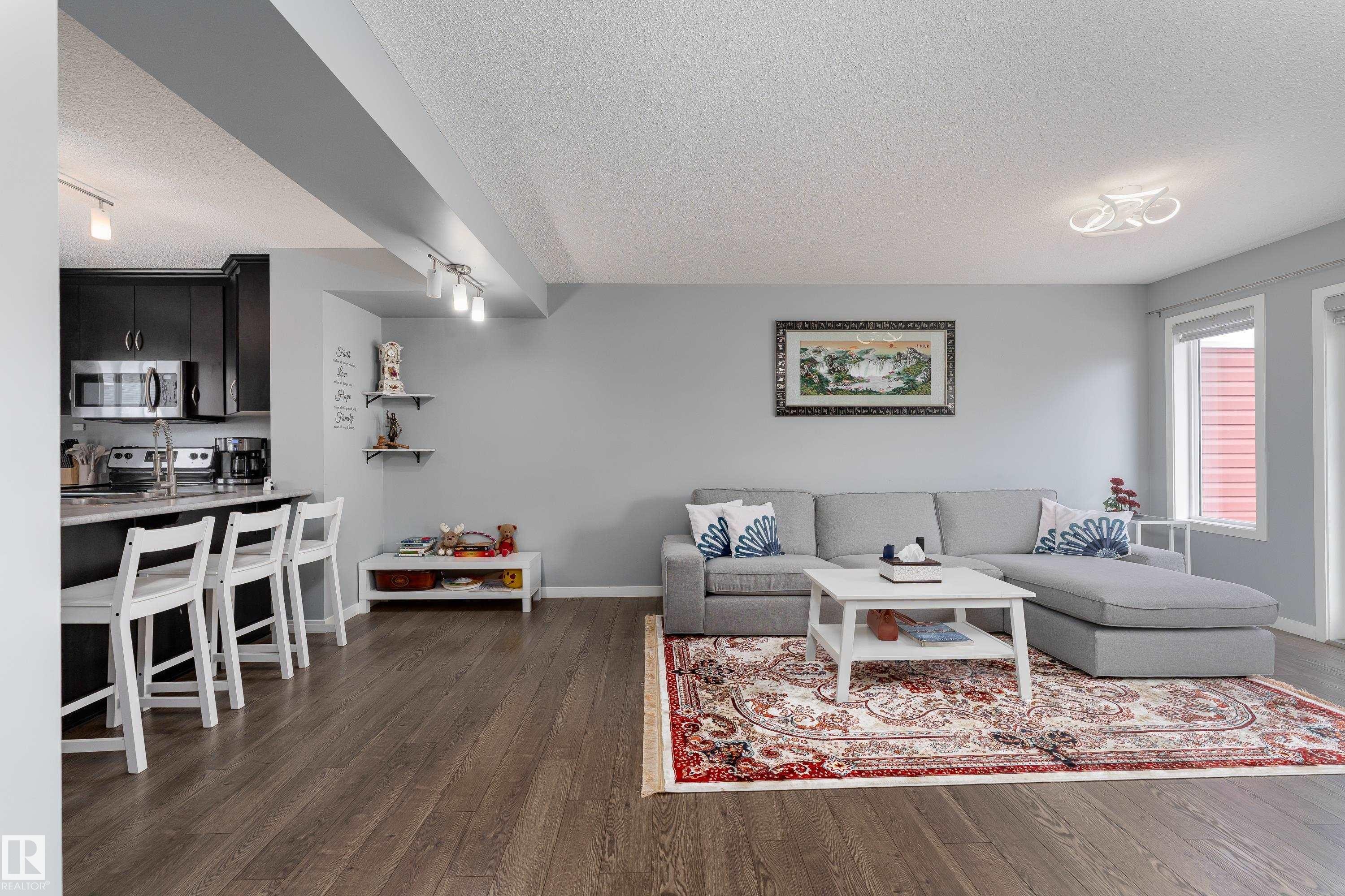 2 1816 Rutherford Road, Edmonton, AB