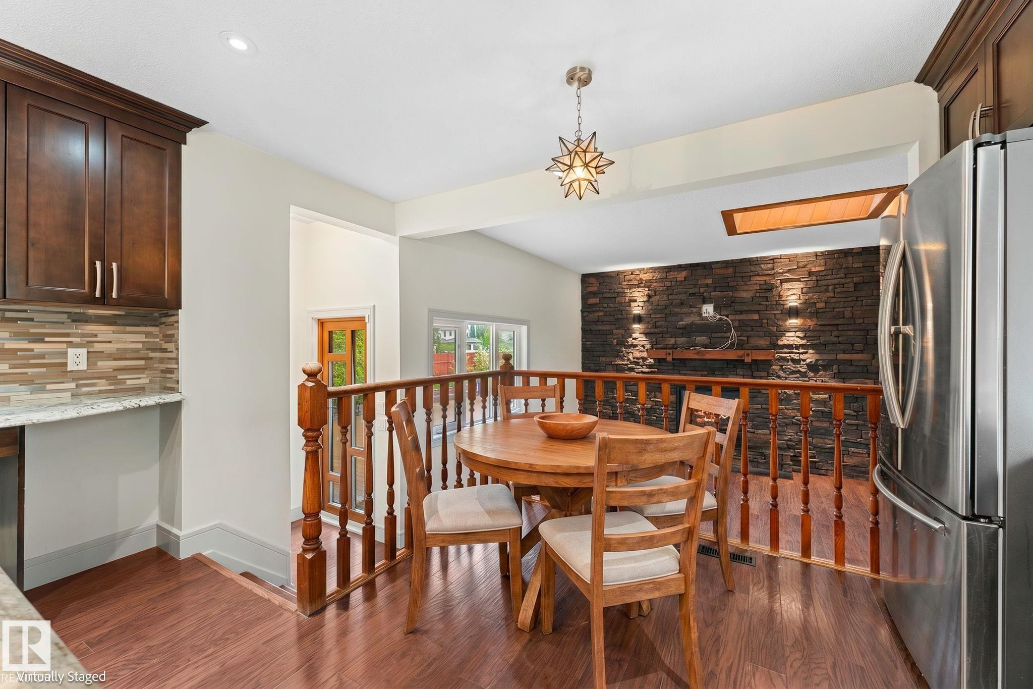 220 Greystone Terrace, Sherwood Park, AB - Indoor Photo Showing Dining Room