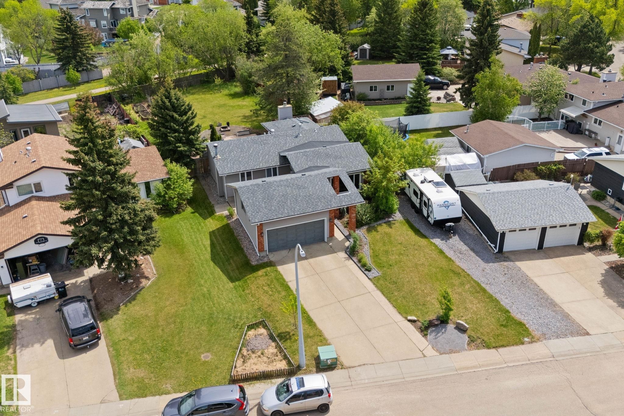 220 Greystone Terrace, Sherwood Park, AB - Outdoor