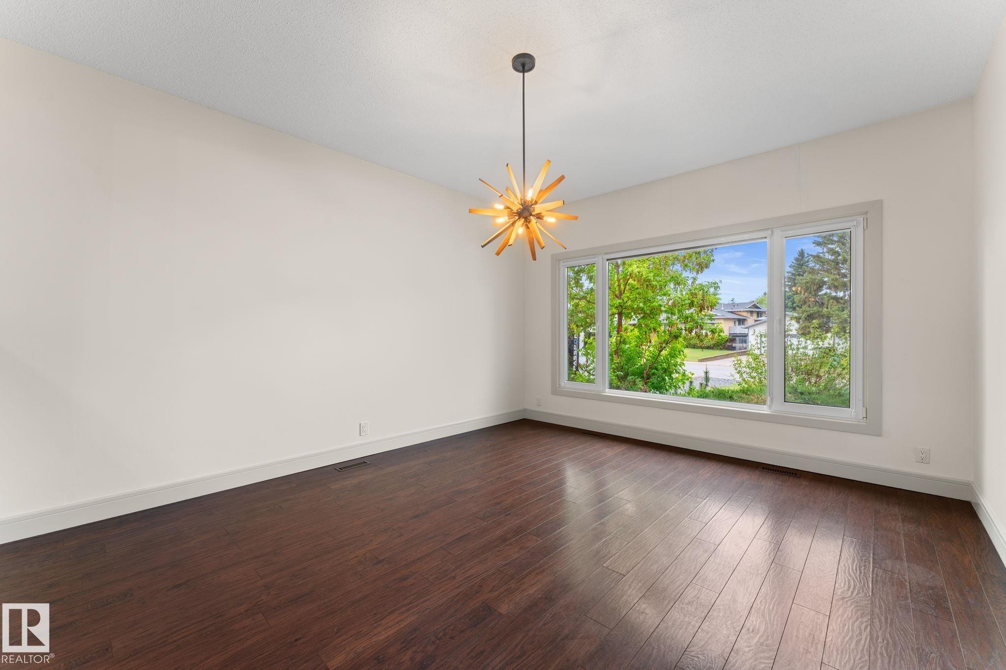220 Greystone Terrace, Sherwood Park, AB - Indoor Photo Showing Other Room