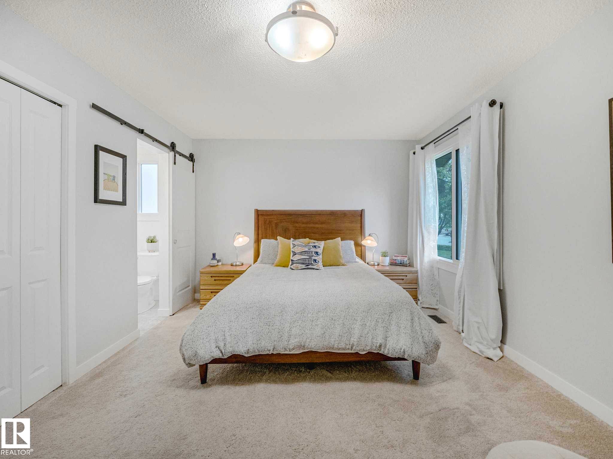33 Huron Drive, Leduc, AB