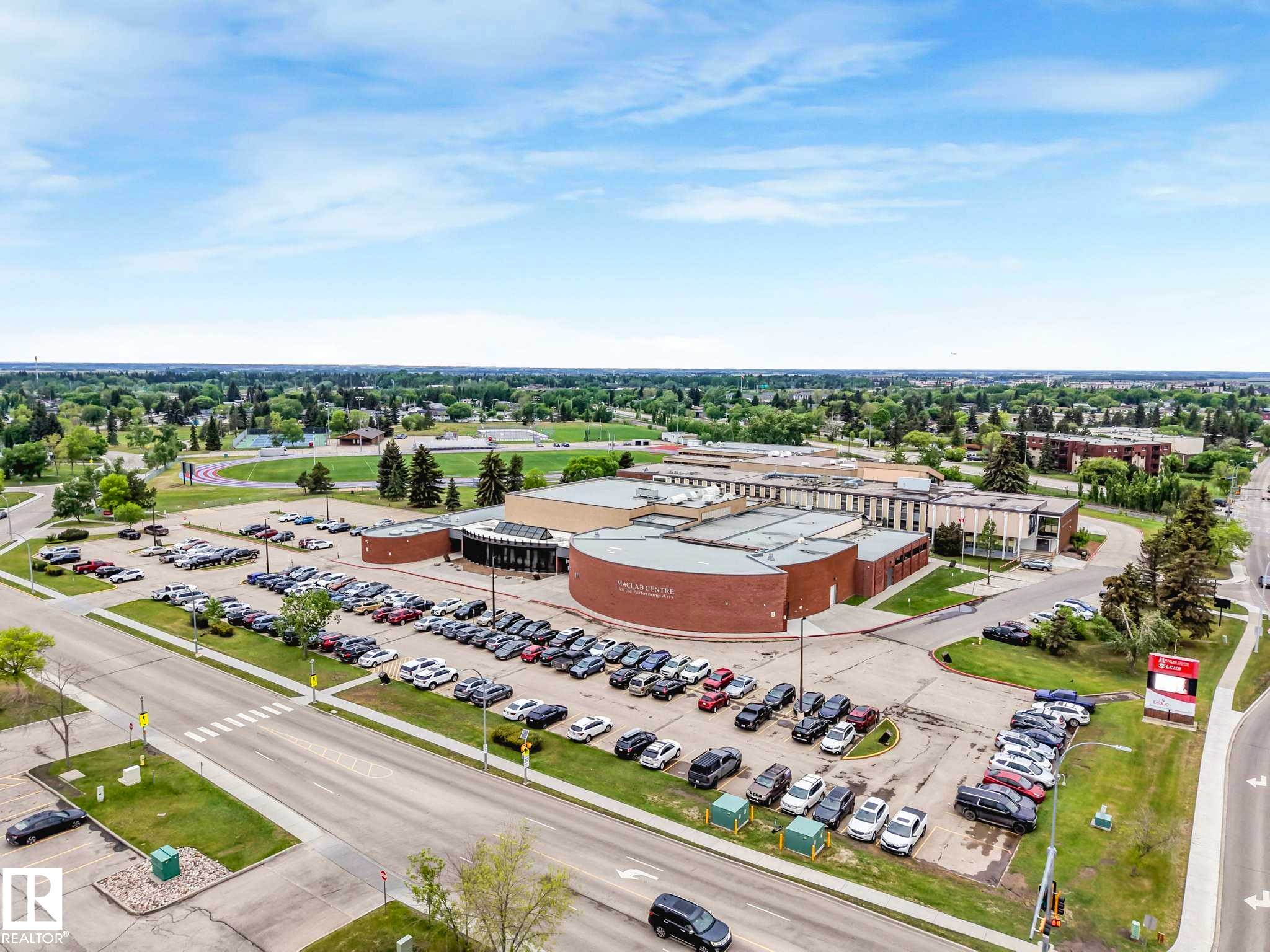 33 Huron Drive, Leduc, AB