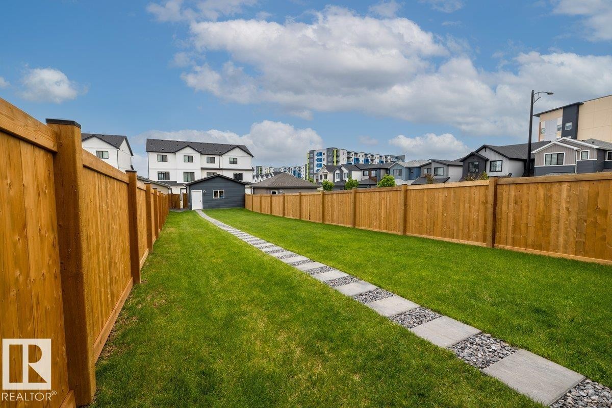 9307 221 Street, Edmonton, AB
