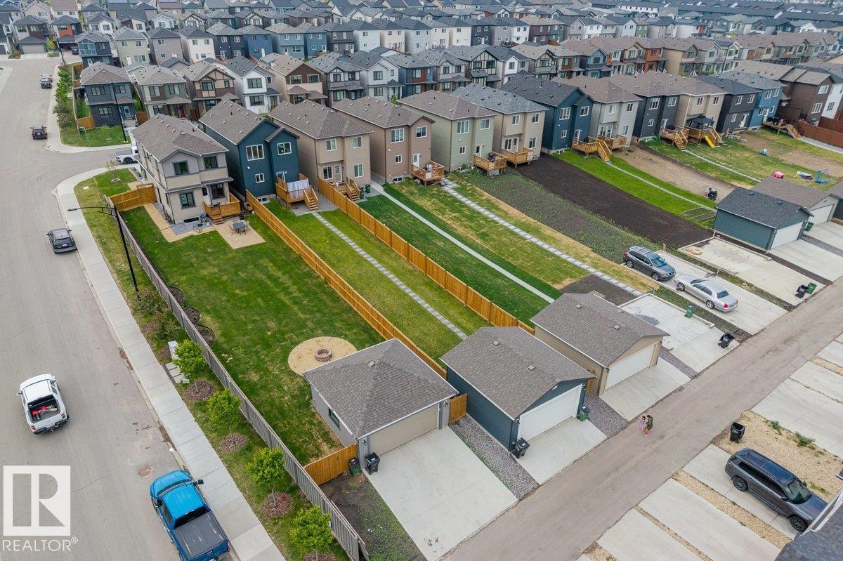 9307 221 Street, Edmonton, AB