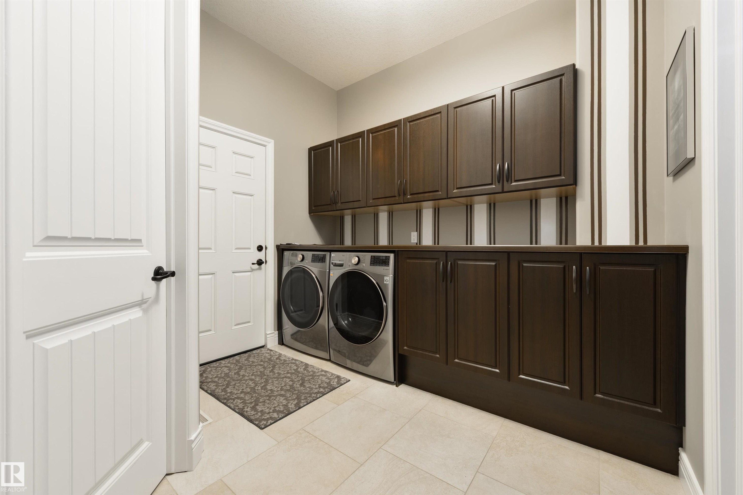 224 Ambleside Drive, Edmonton, AB