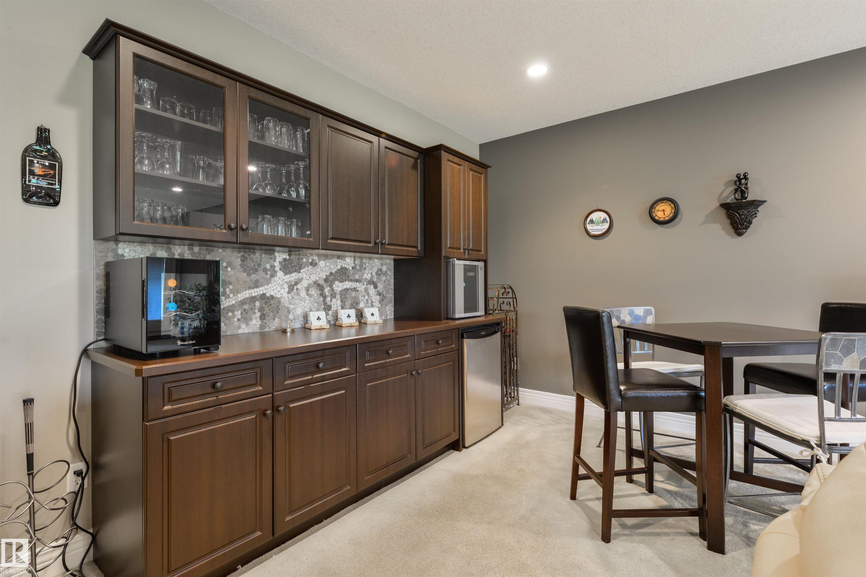 224 Ambleside Drive, Edmonton, AB
