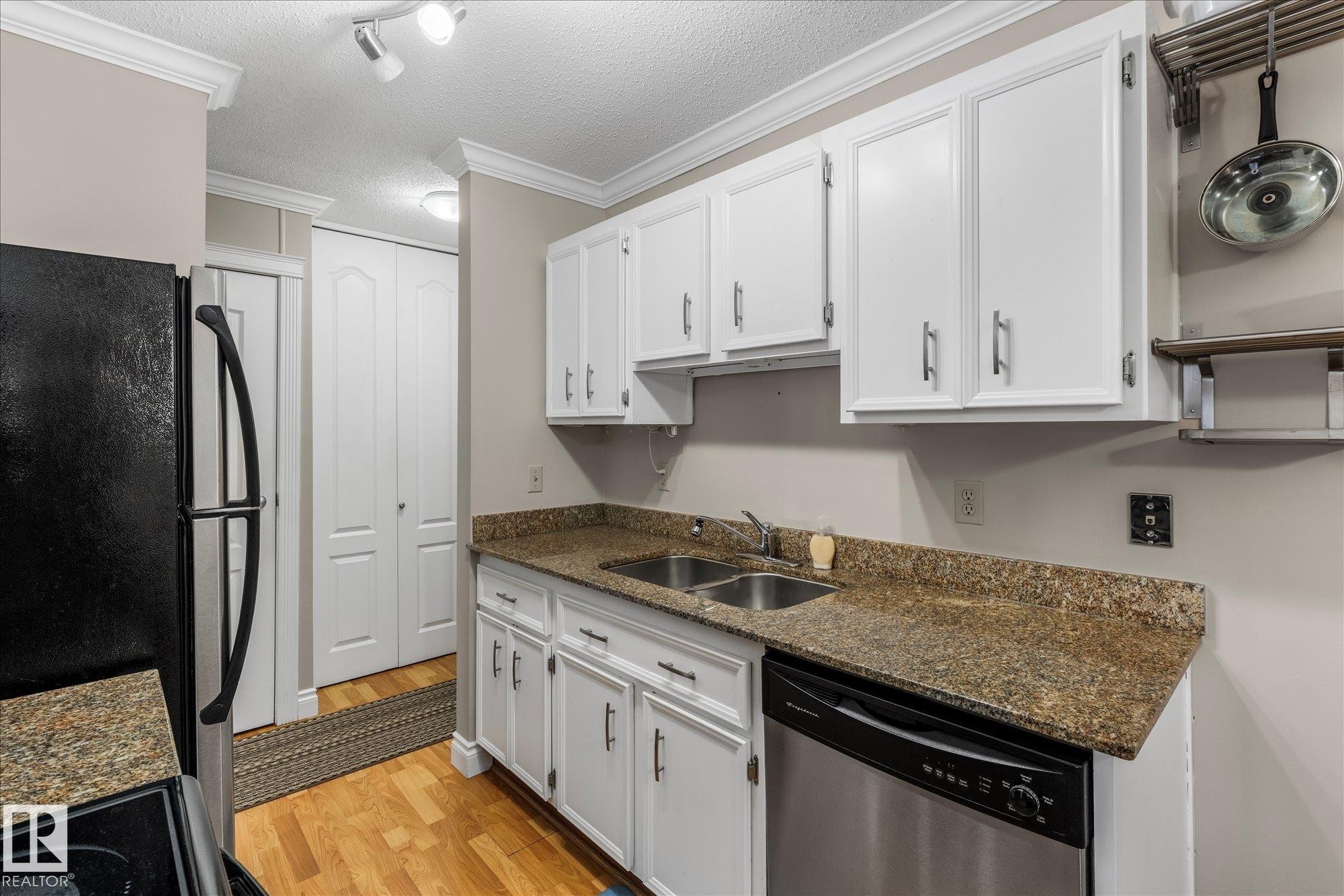 308 10520 80 Avenue, Edmonton, AB