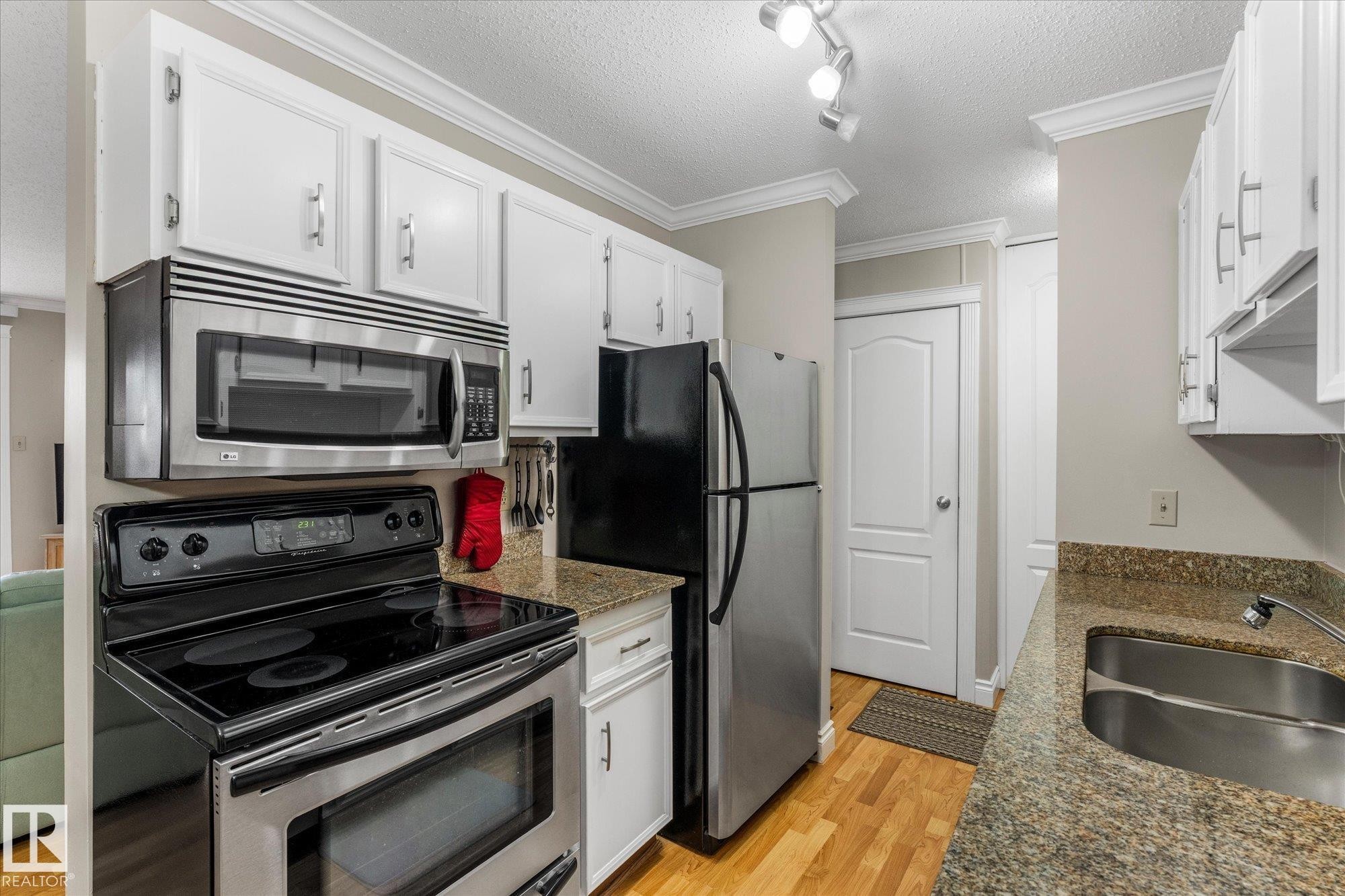308 10520 80 Avenue, Edmonton, AB