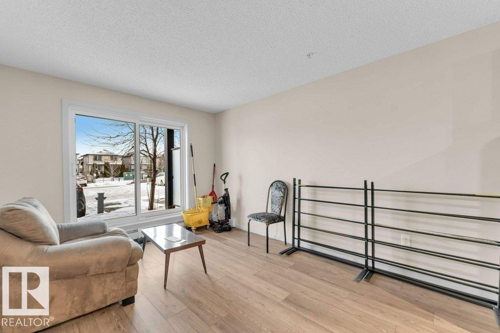 116 5404 7 Avenue, Edmonton, AB - Indoor