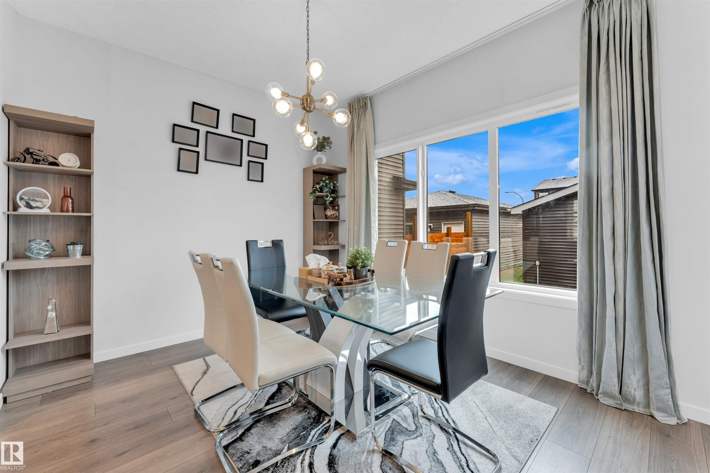 3607 6 Avenue, Edmonton, AB - Indoor Photo Showing Dining Room