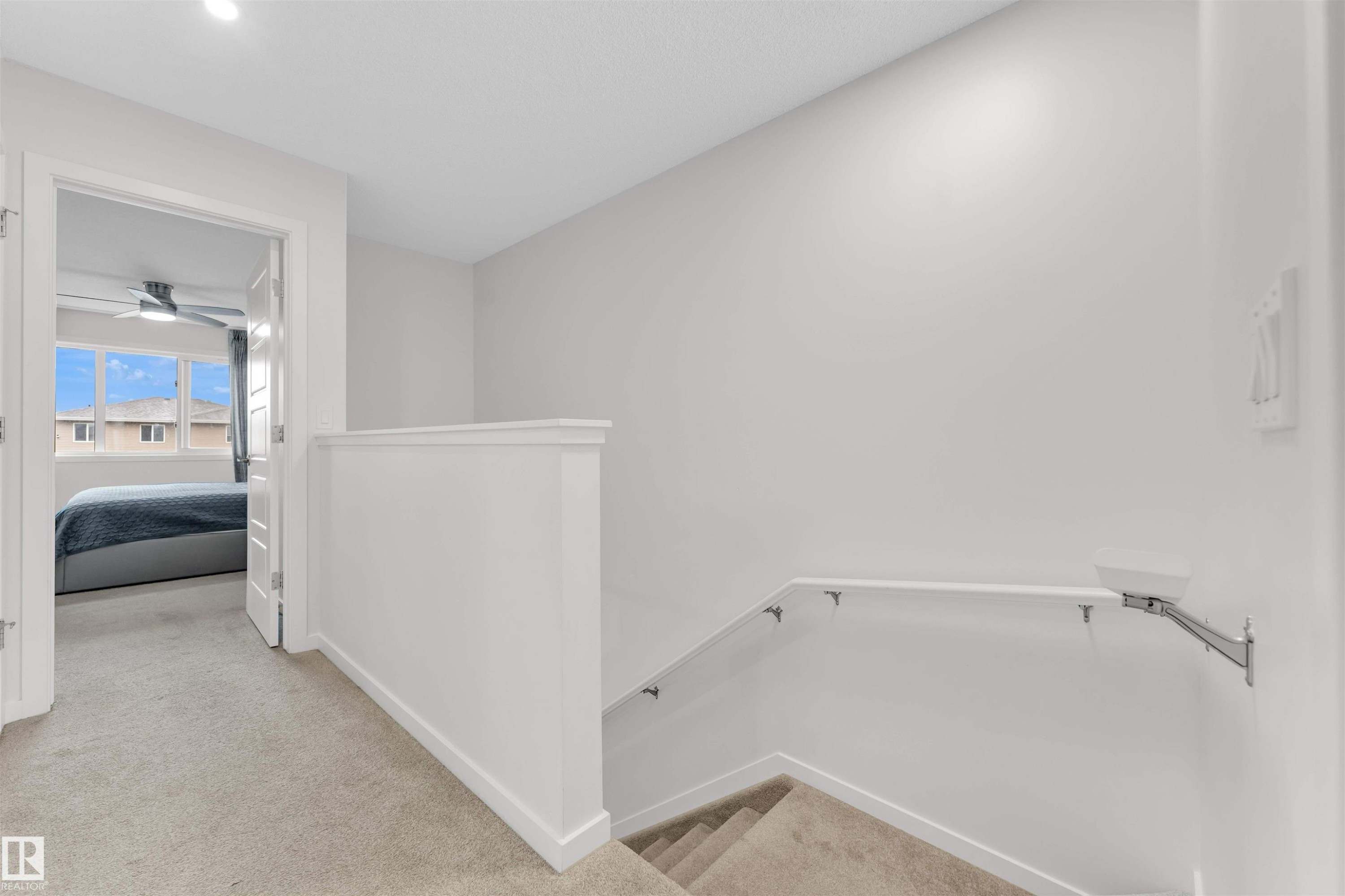 3607 6 Avenue, Edmonton, AB - Indoor
