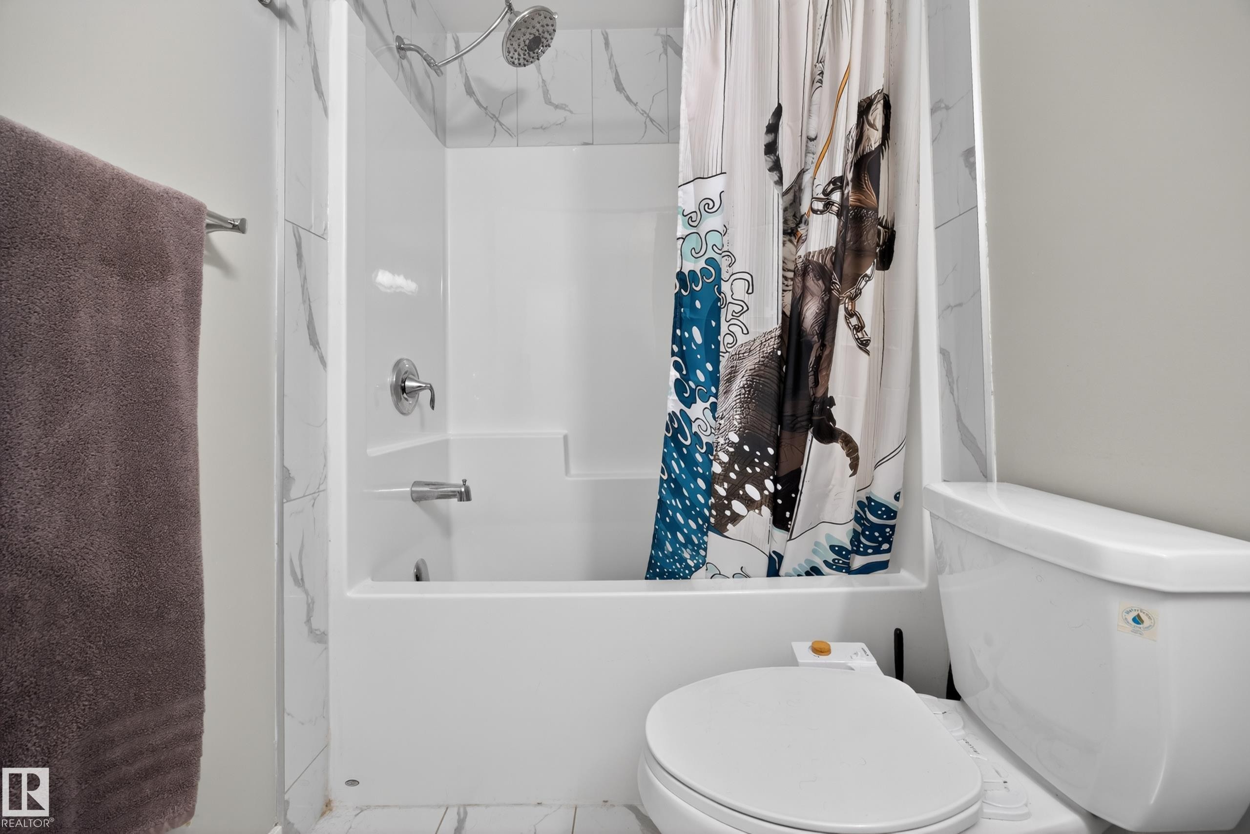 Bathtub with a white surround and a rain showerhead - 12604 116 Avenue, Edmonton, AB