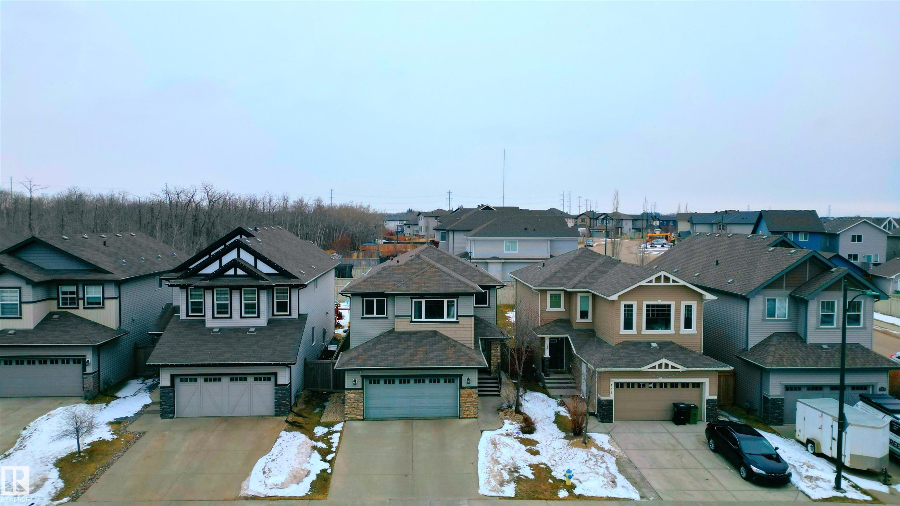 729 37A Avenue, Edmonton, AB - Outdoor With Facade