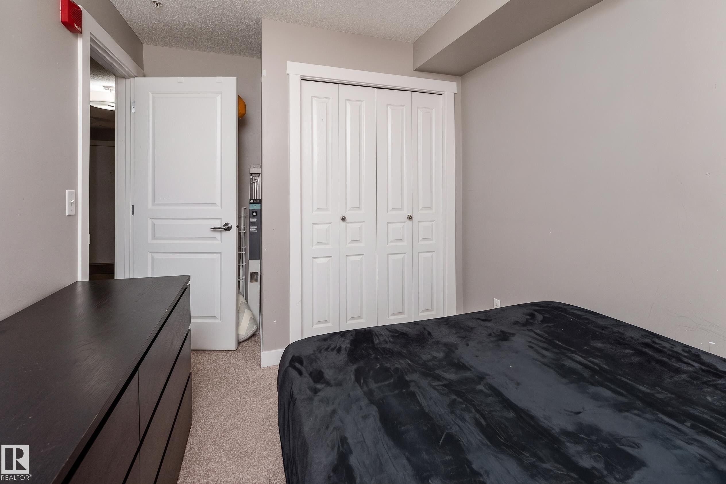 #115 3670 139 Av Nw, Edmonton, AB - Indoor