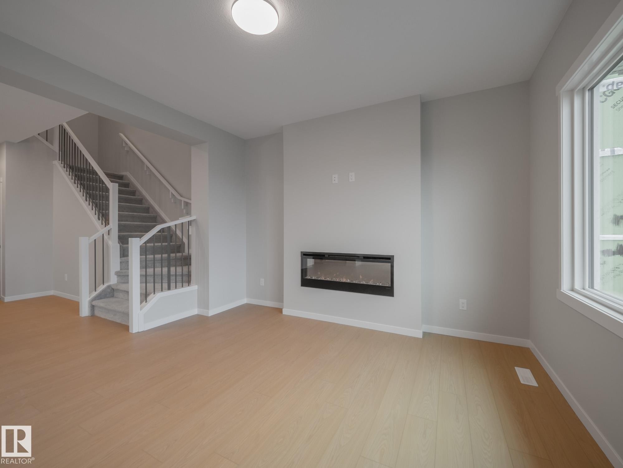19430 22A Avenue, Edmonton, AB - Indoor With Fireplace