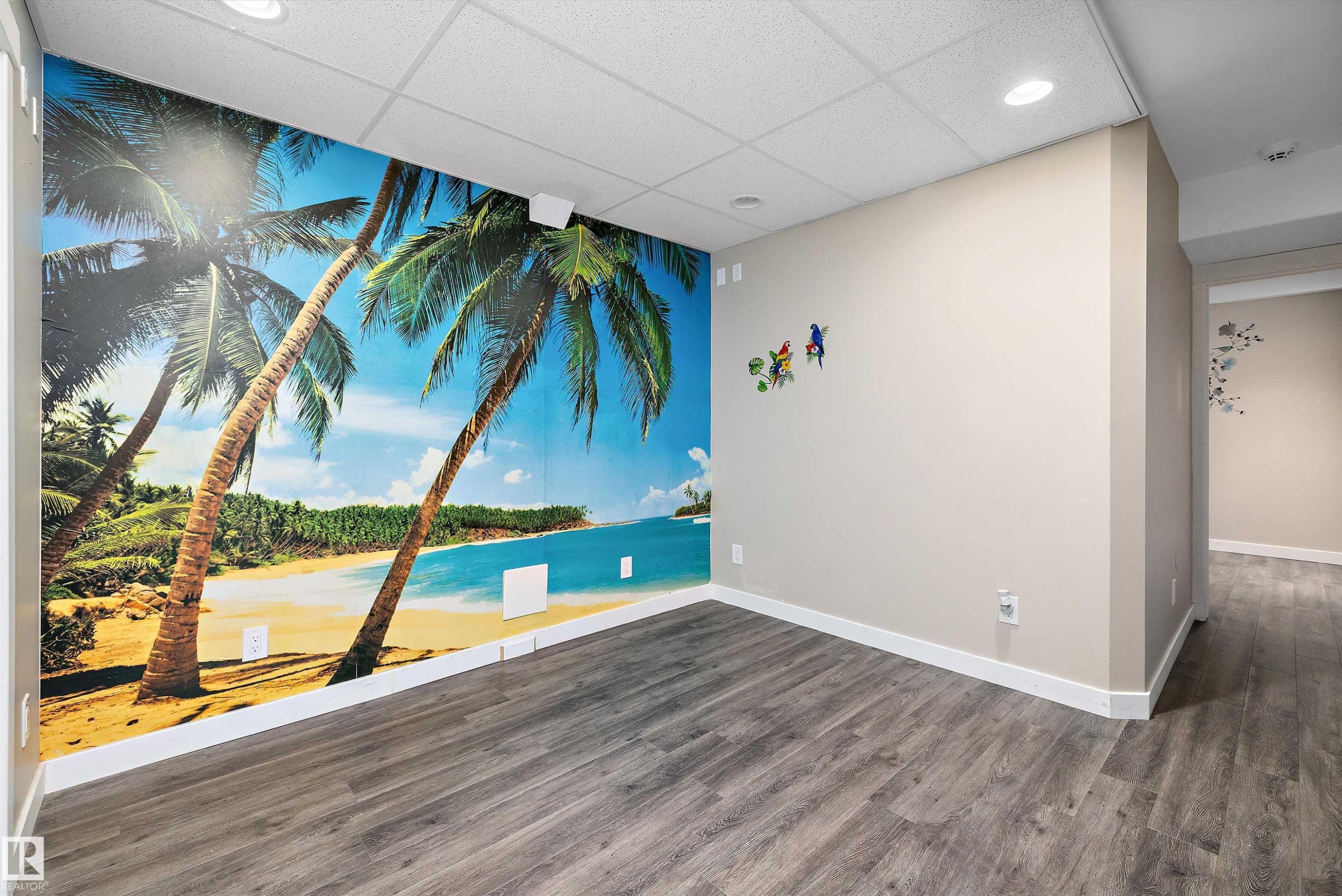 2914 18A Avenue, Edmonton, AB - Indoor Photo Showing Other Room