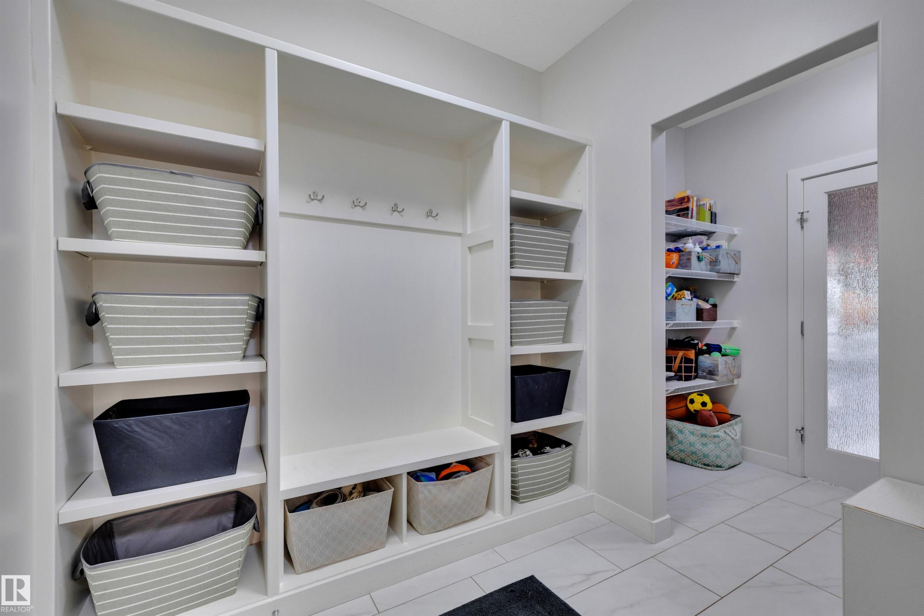 186 Sheppard Circle, Leduc, AB