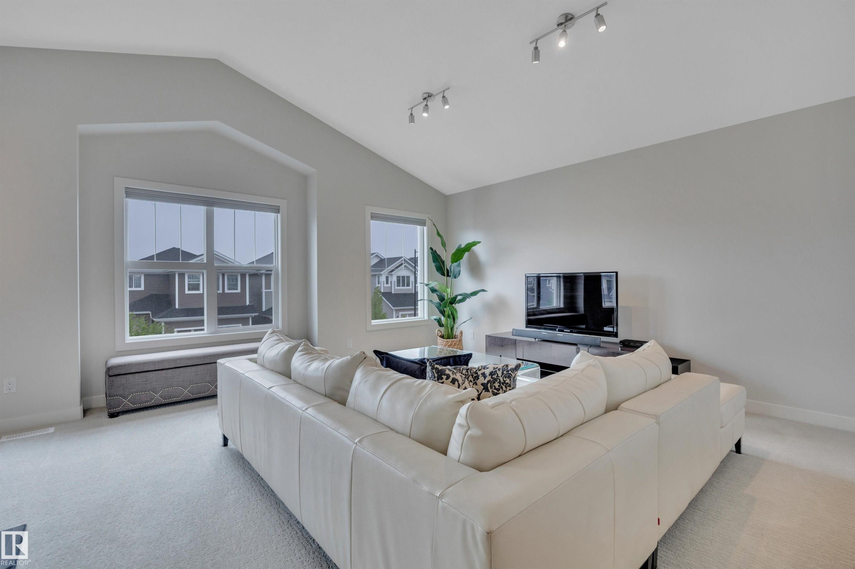 186 Sheppard Circle, Leduc, AB