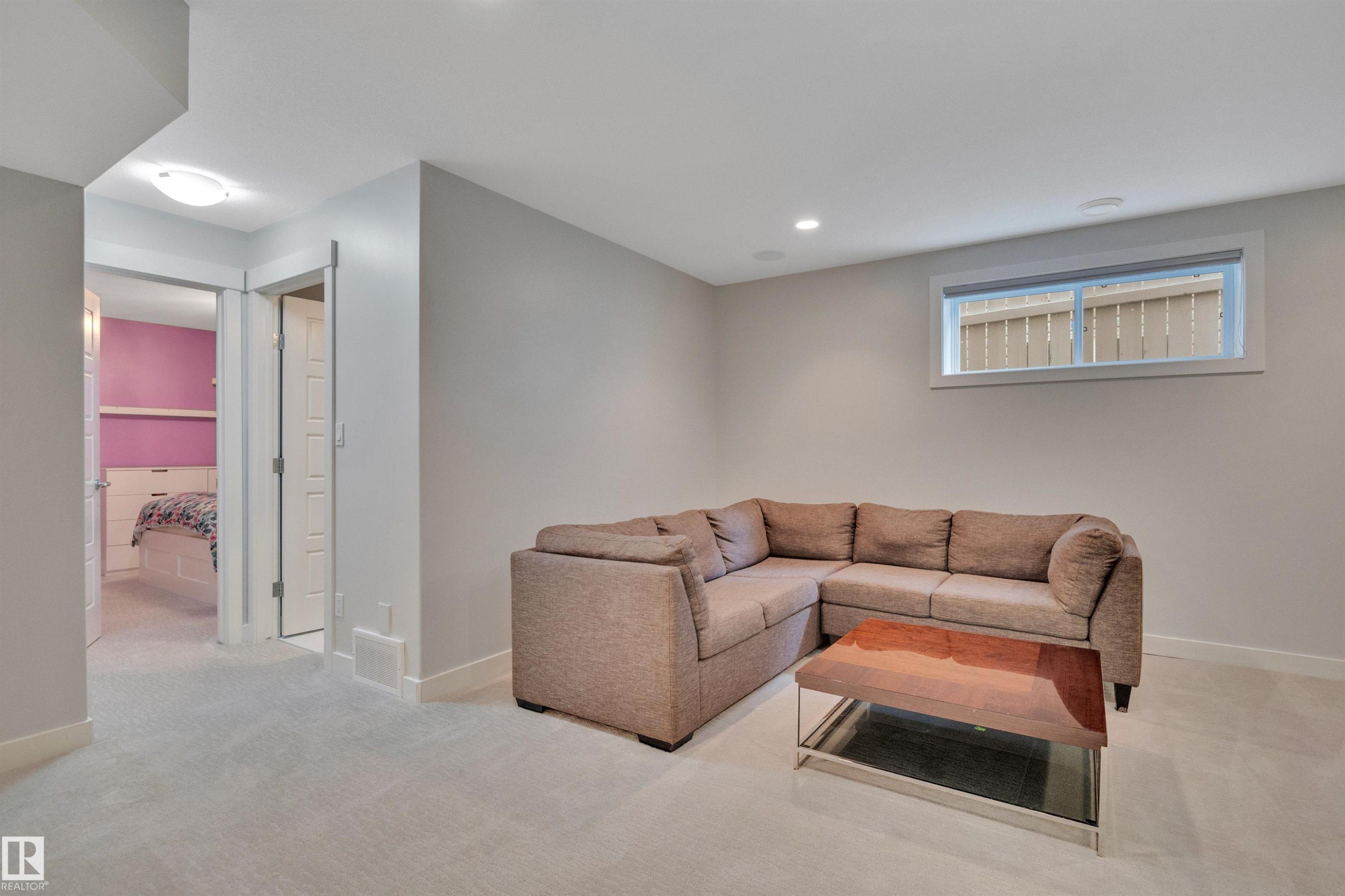 186 Sheppard Circle, Leduc, AB