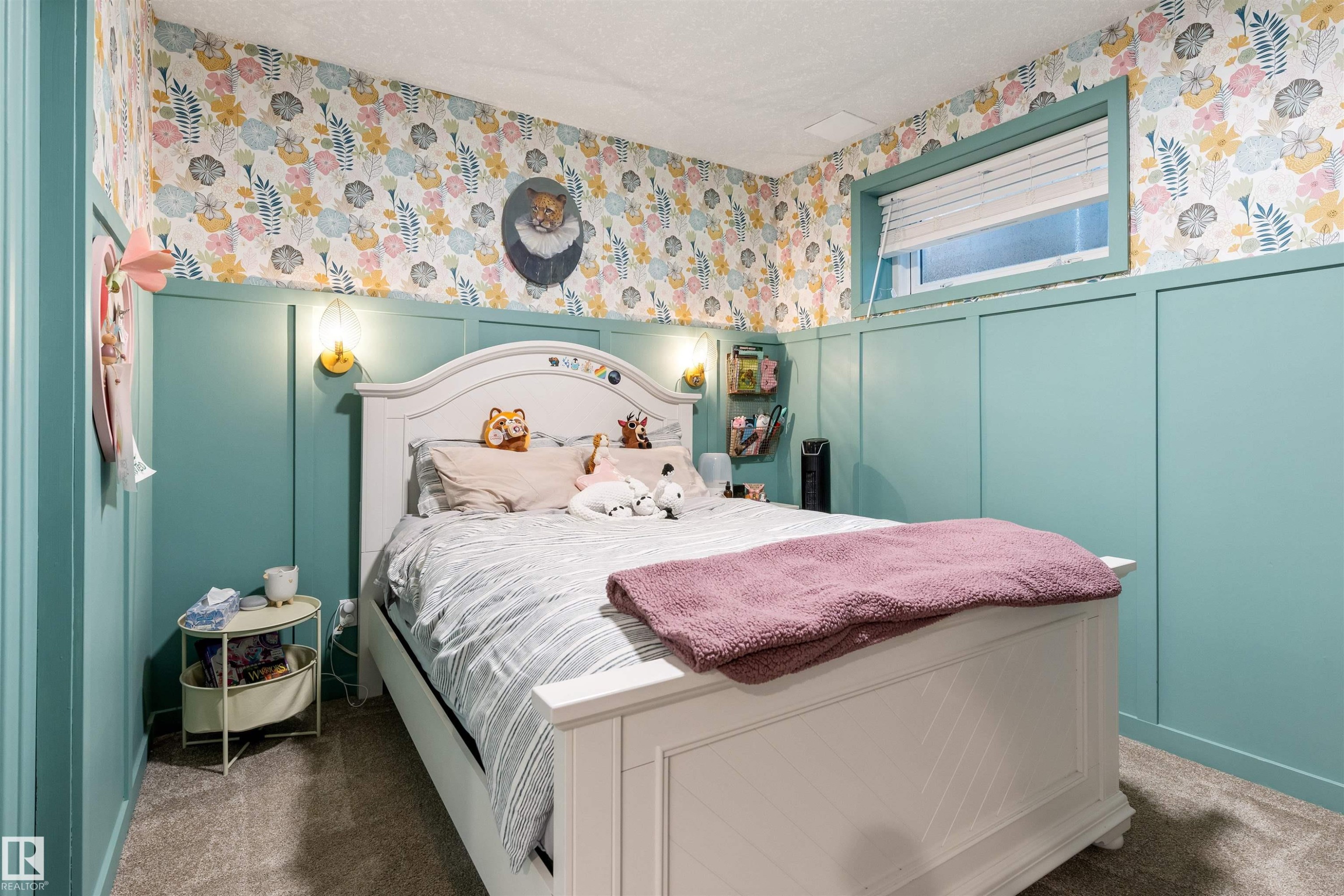Accent wall featuring board and batten paneling and floral patterned wallpaper - 10 Everest Crescent, St. Albert, AB