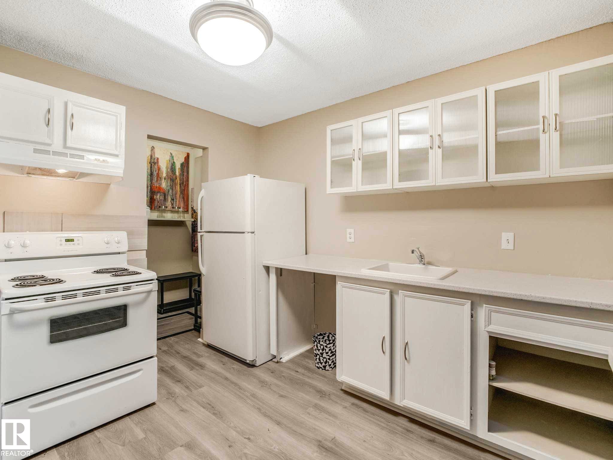 57 3111 142 Avenue, Edmonton, AB
