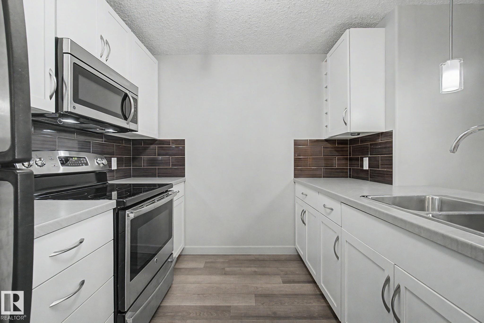 359 7805 71 Street, Edmonton, AB