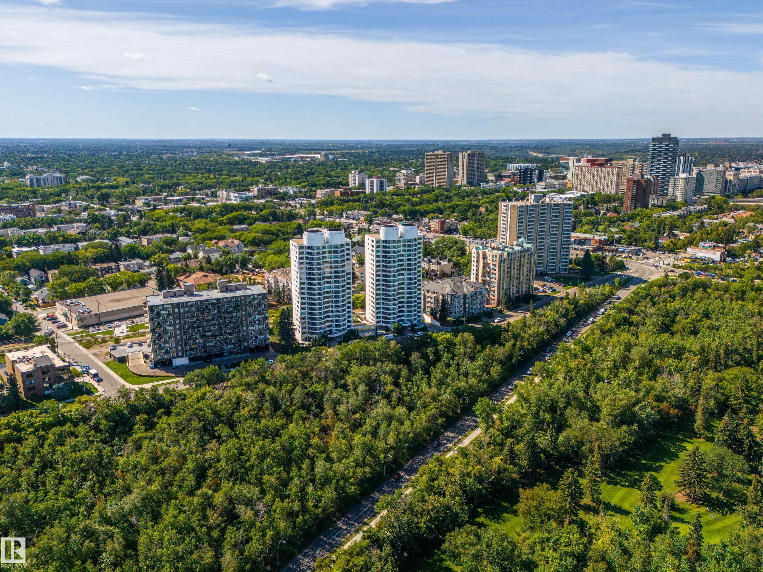 #1402 10731 Saskatchewan Dr Nw, Edmonton, AB - Outdoor With View
