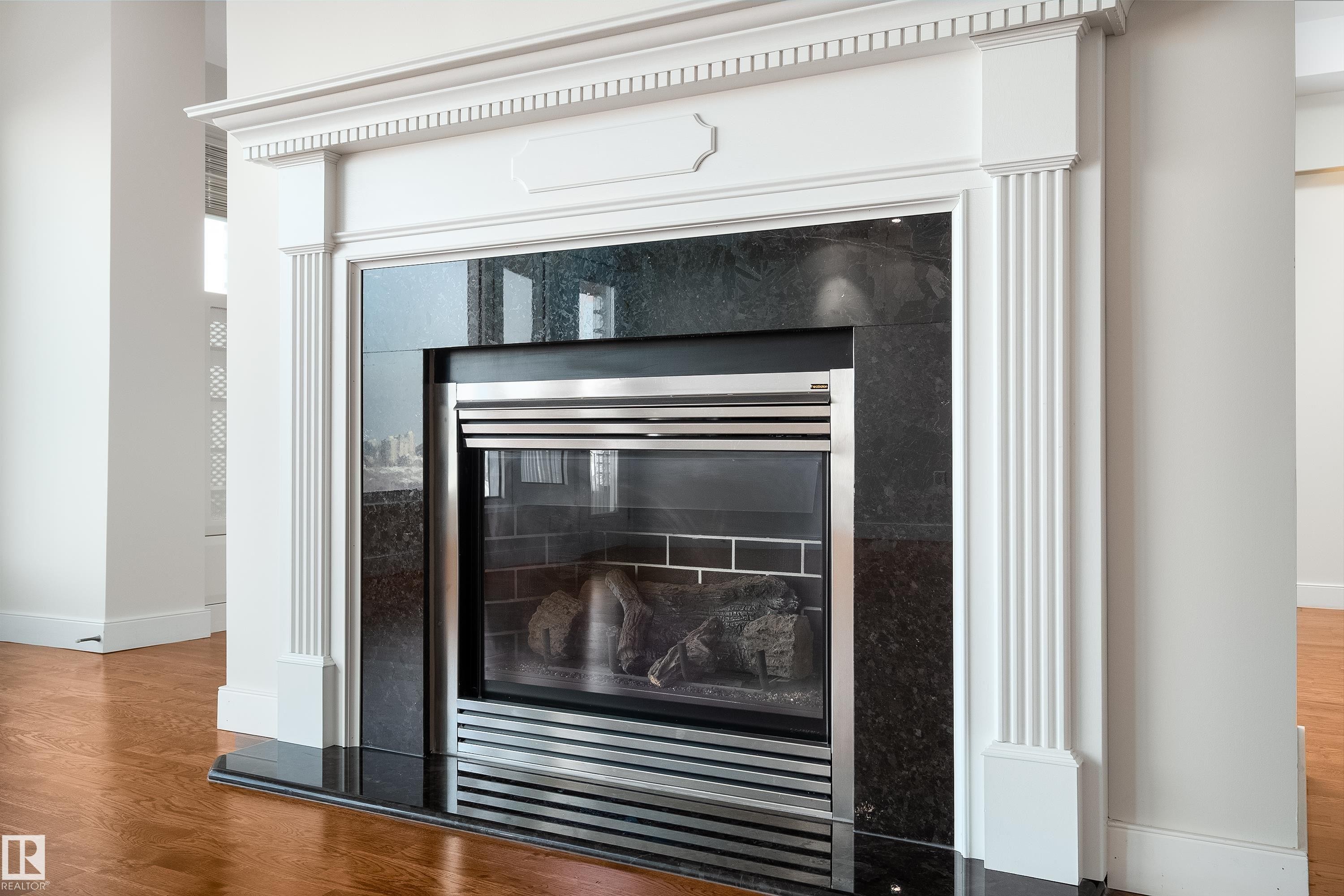 #1402 10731 Saskatchewan Dr Nw, Edmonton, AB - Indoor With Fireplace