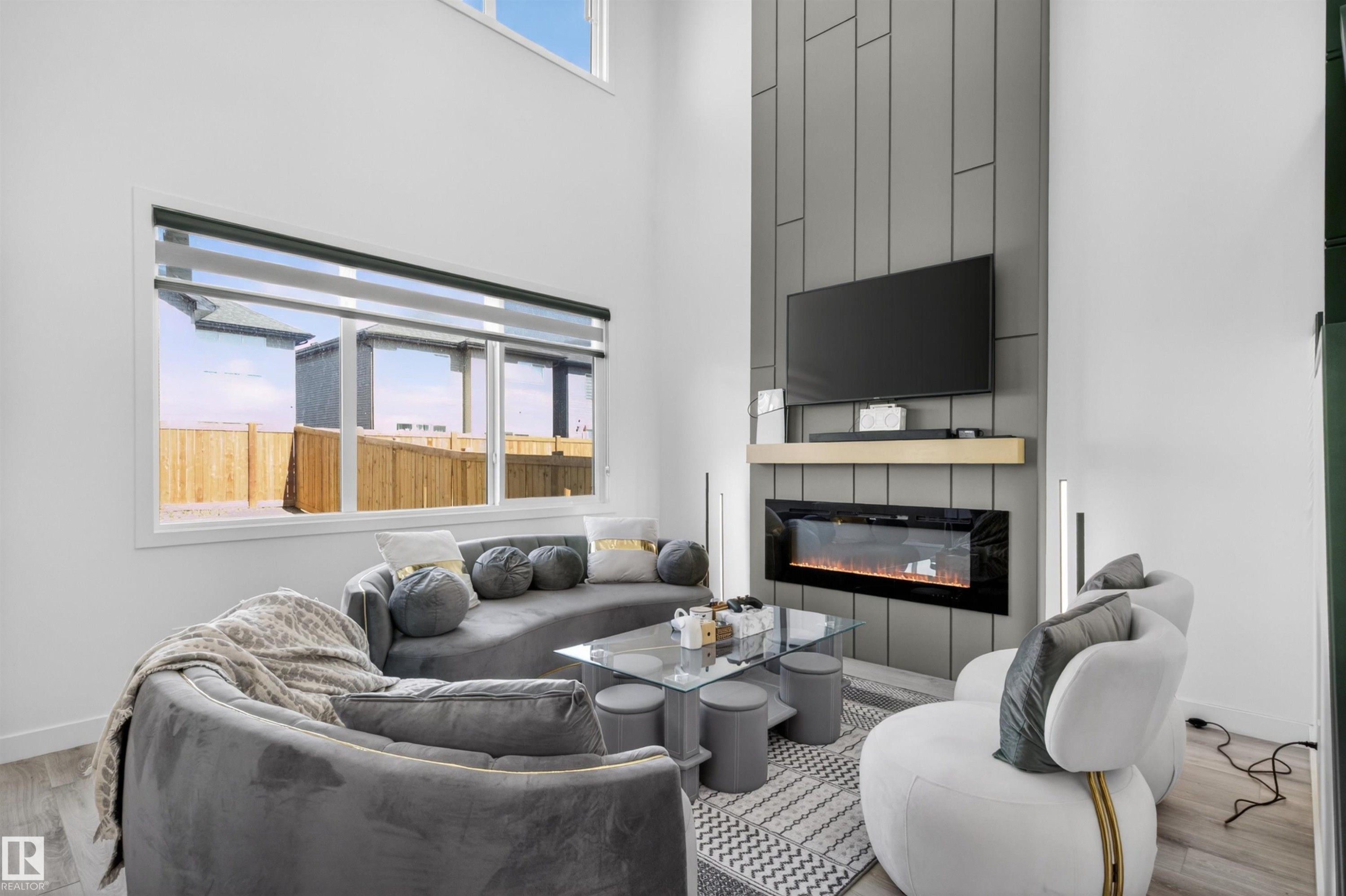 1412 11 Avenue, Edmonton, AB