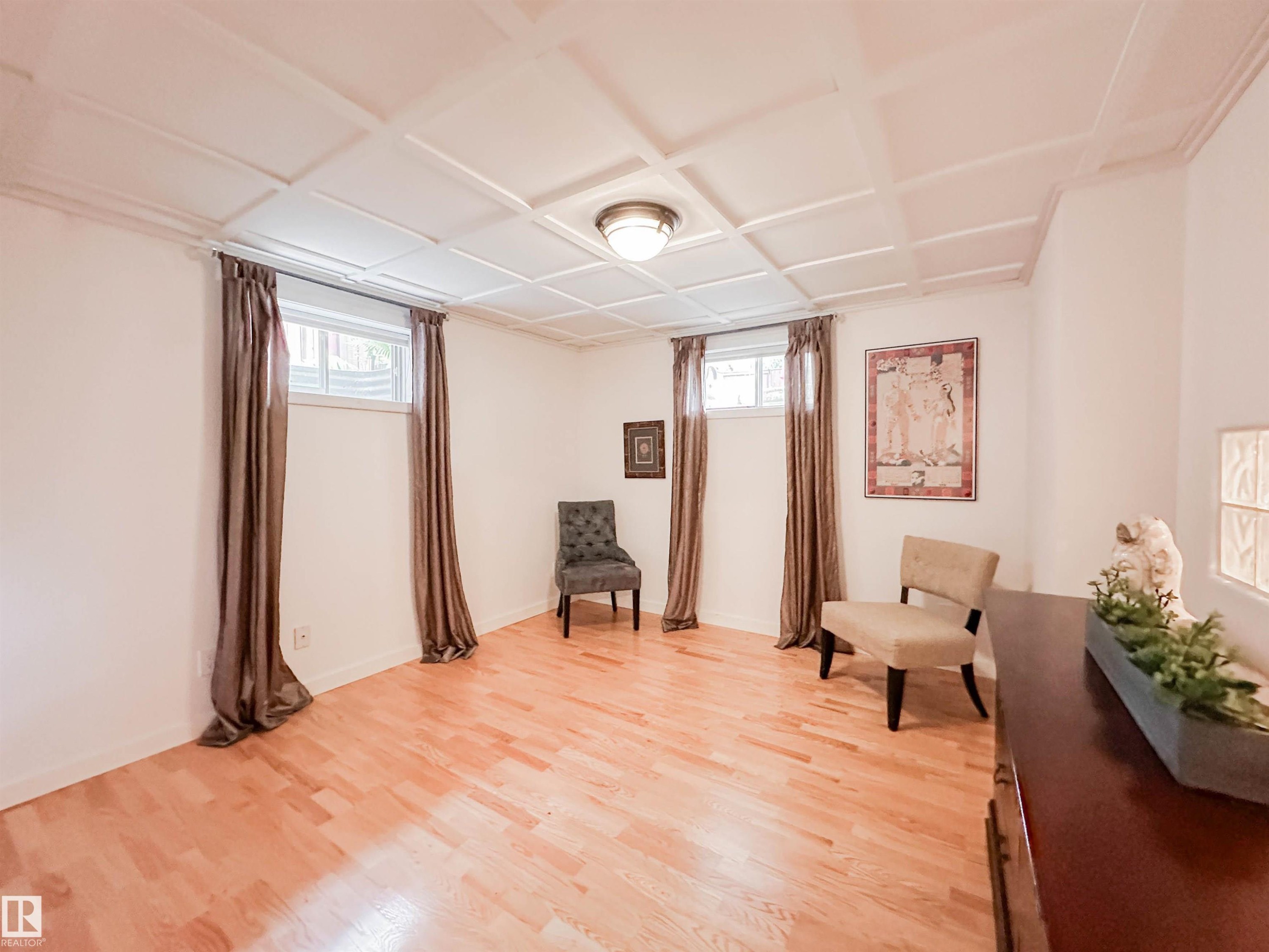 3 Laird Place, St. Albert, AB