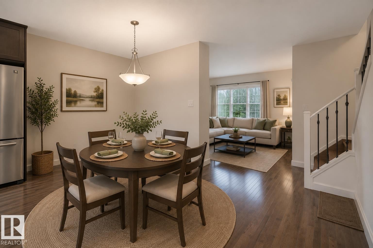908 Valour Way, Edmonton, AB - Indoor Photo Showing Dining Room
