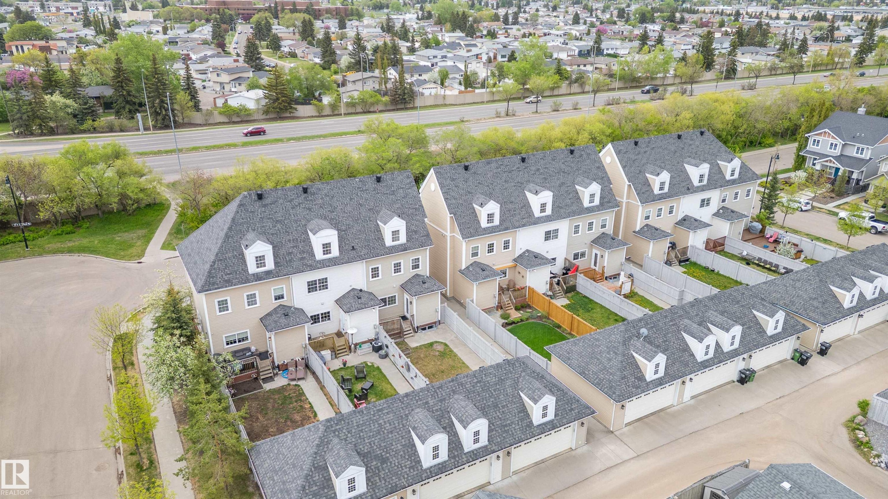 908 Valour Way, Edmonton, AB - Outdoor With View