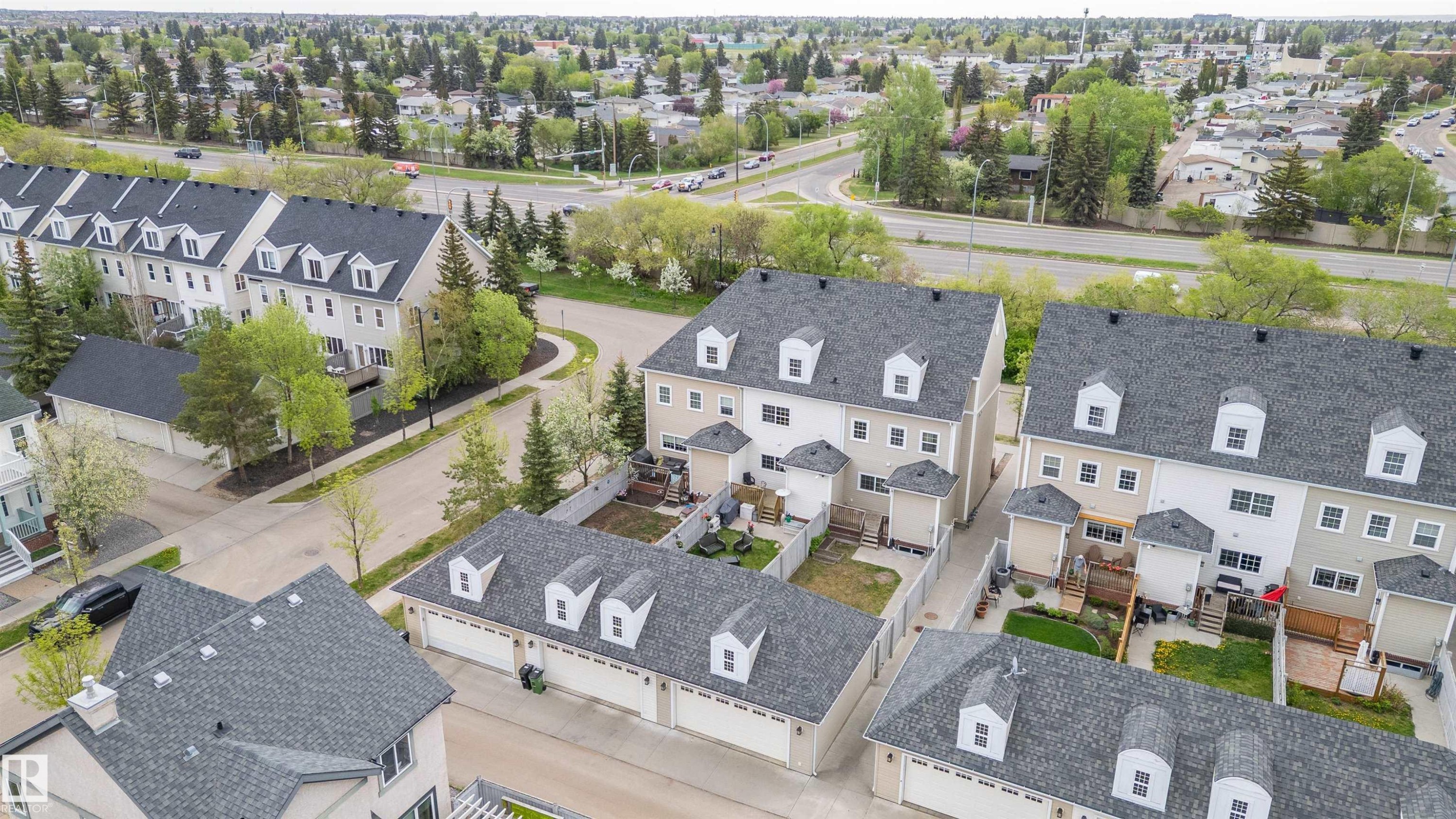 908 Valour Way, Edmonton, AB - Outdoor With View