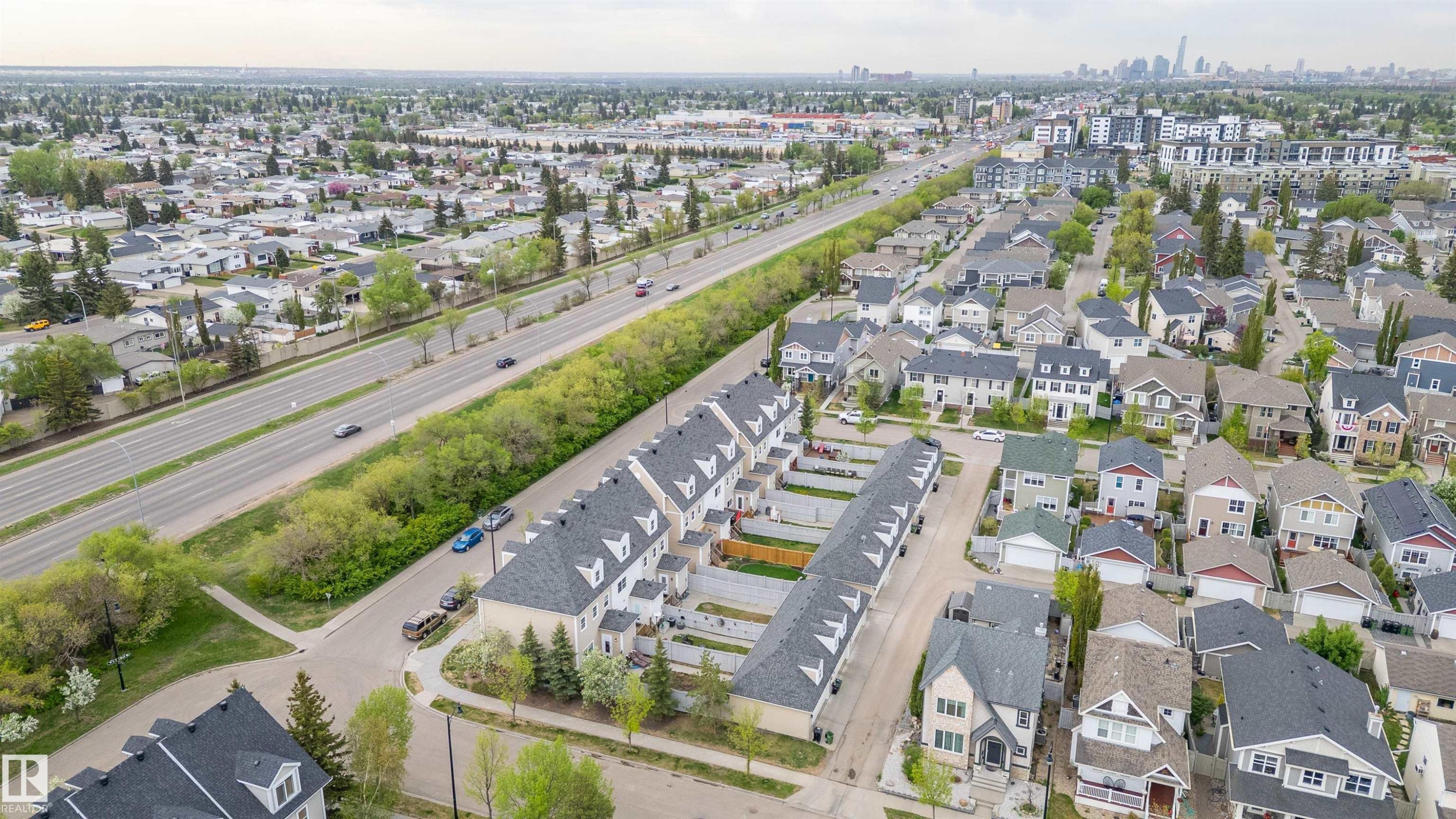908 Valour Way, Edmonton, AB - Outdoor With View