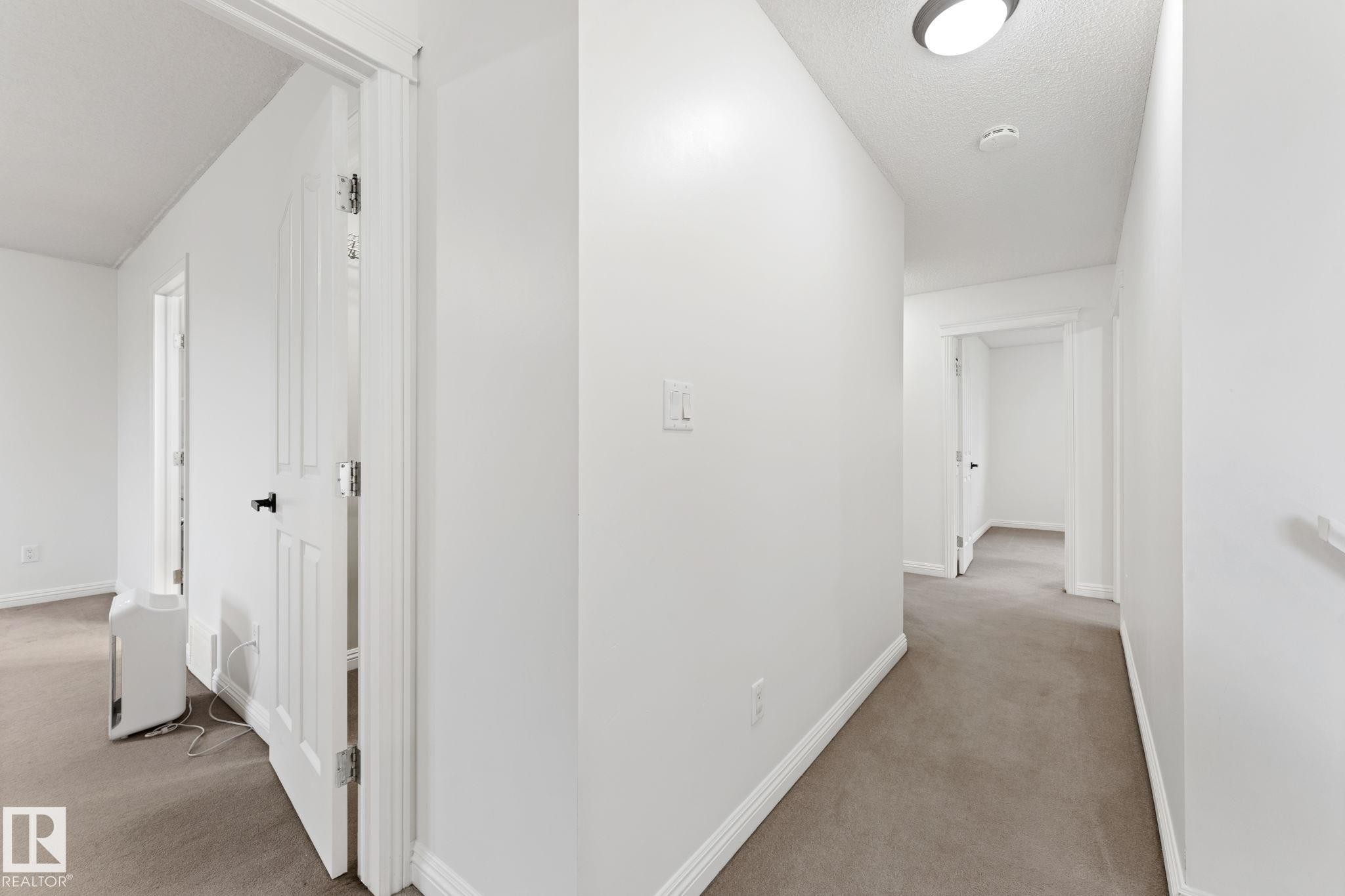 1951 120 Street Sw, Edmonton, AB - Indoor Photo Showing Other Room