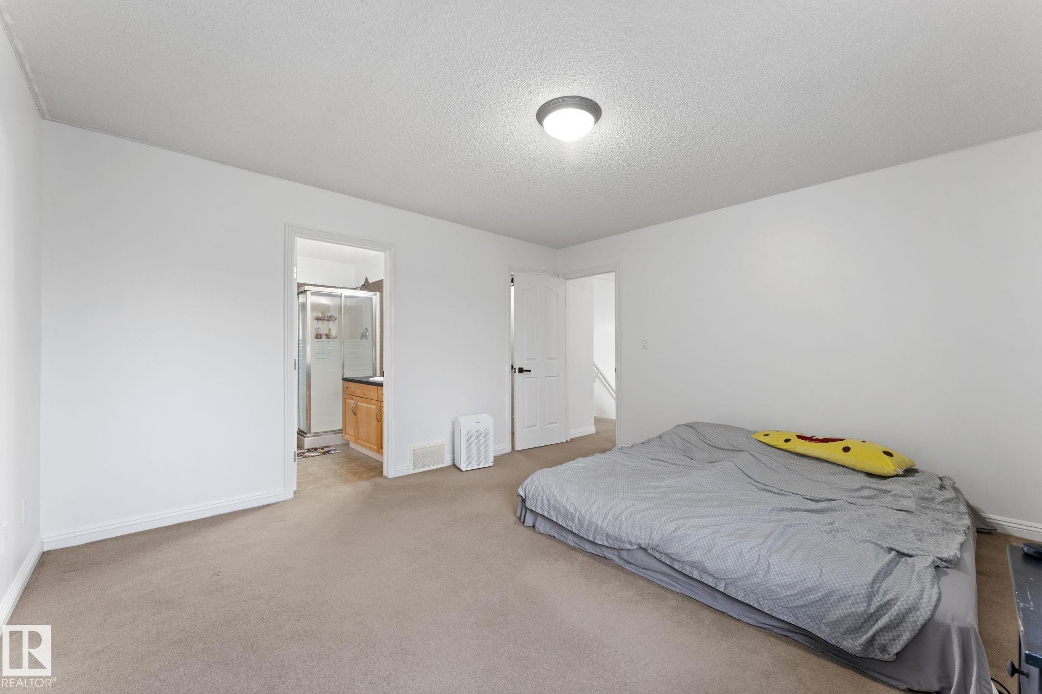 1951 120 Street Sw, Edmonton, AB - Indoor Photo Showing Bedroom